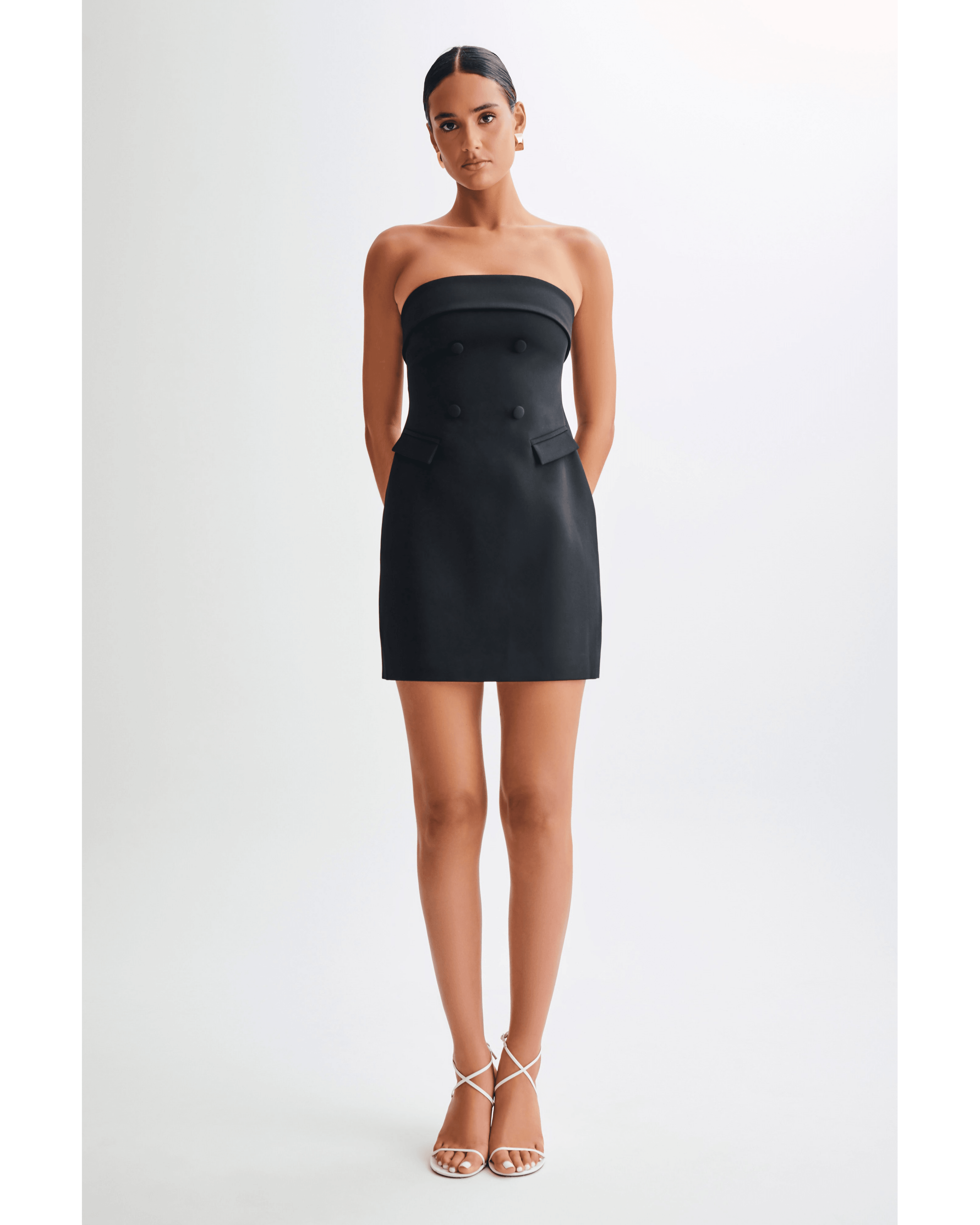 Abbie Strapless Suiting Mini Dress - Endless - UAE Rental and Resale for Women's Fashion