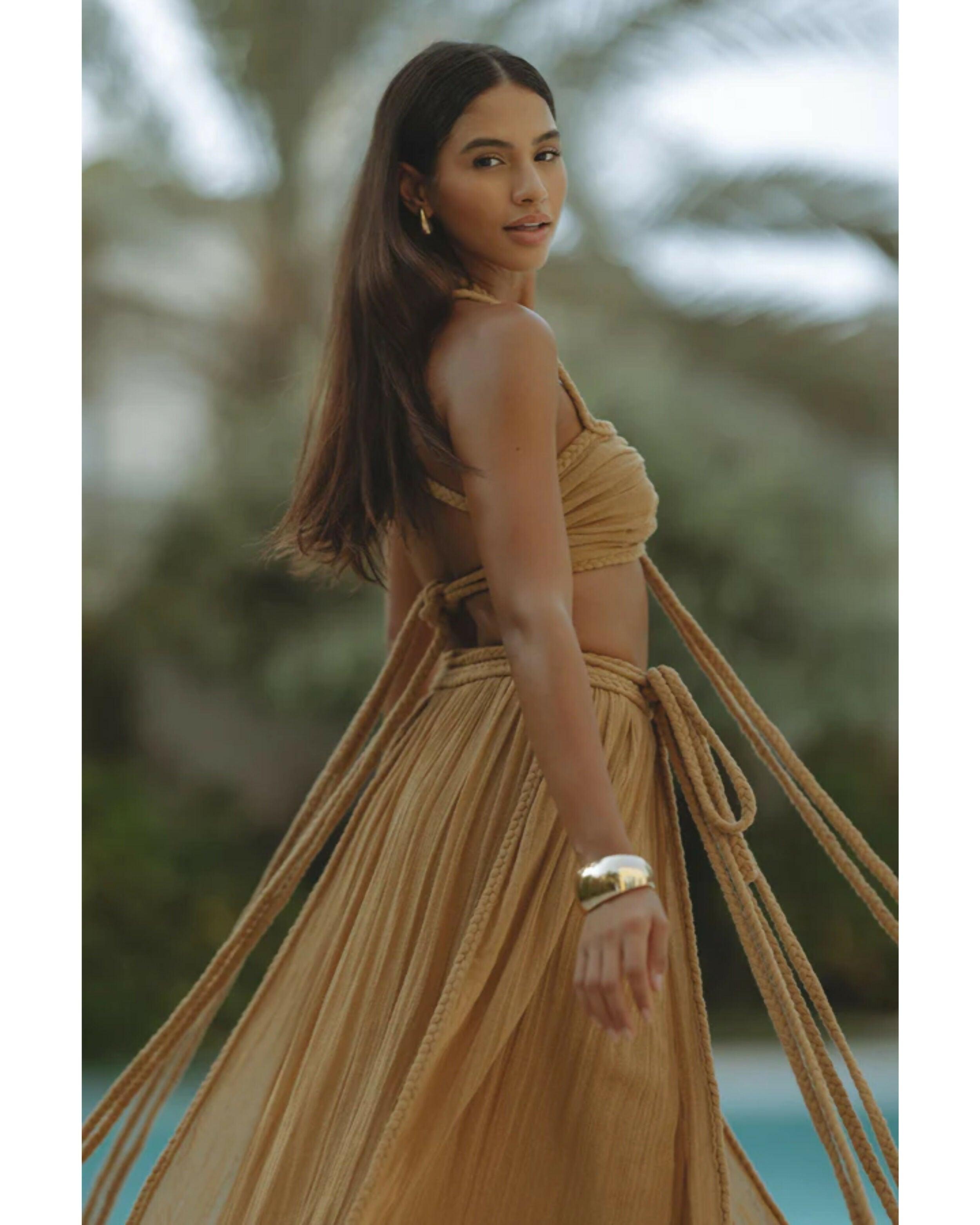 Adabella Set - Endless - UAE Rental and Resale for Women's Fashion