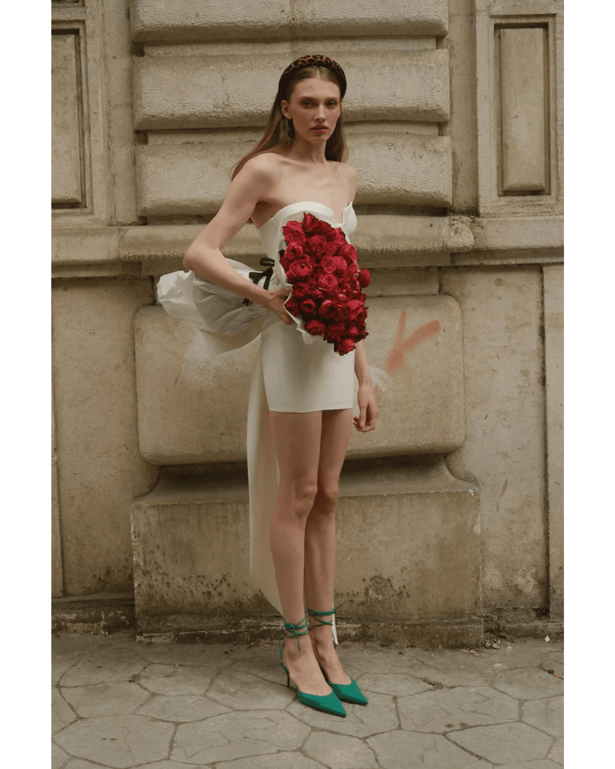 Alix in Temple White - Endless - UAE Rental and Resale for Women's Fashion