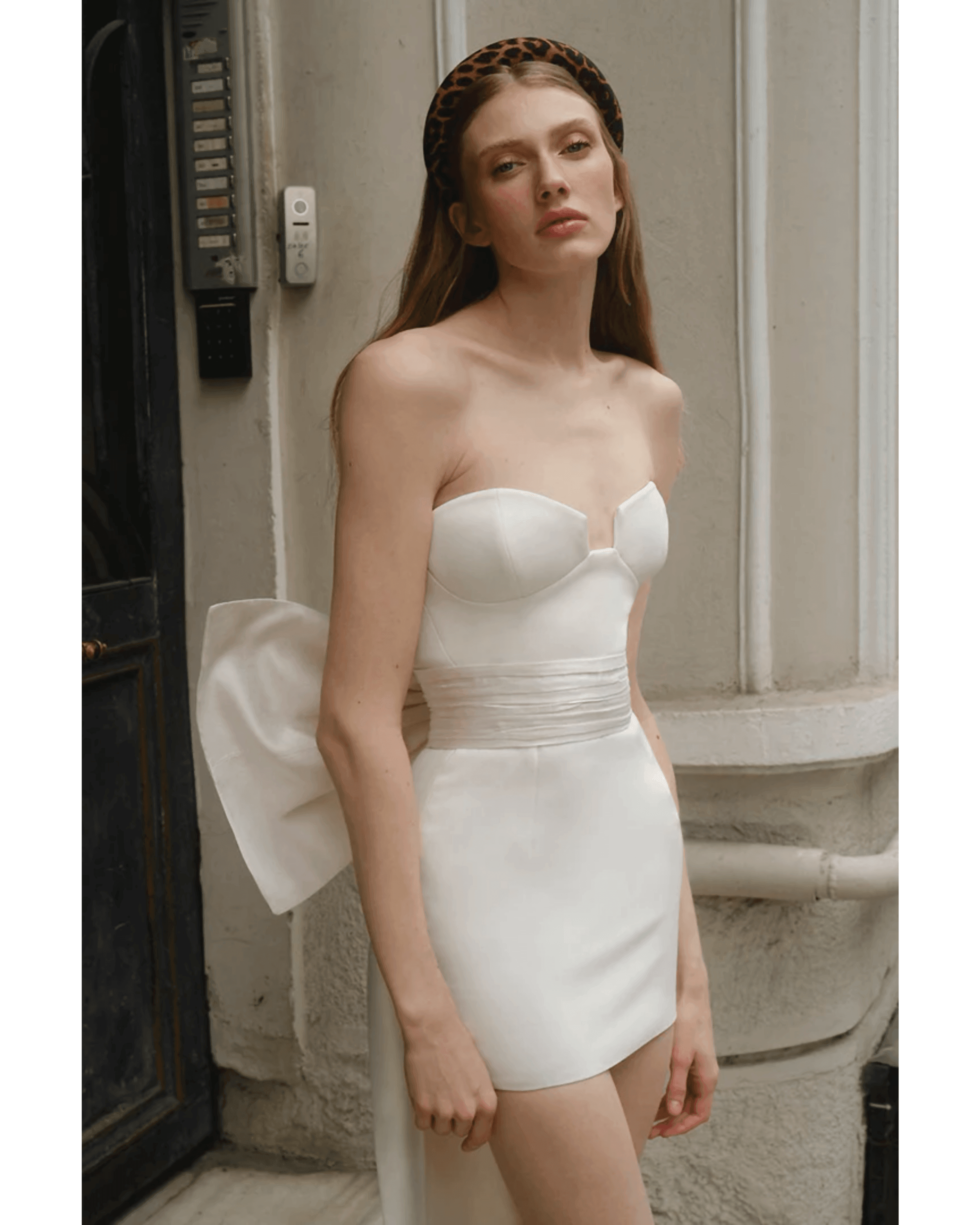 Alix in Temple White - Endless - UAE Rental and Resale for Women's Fashion