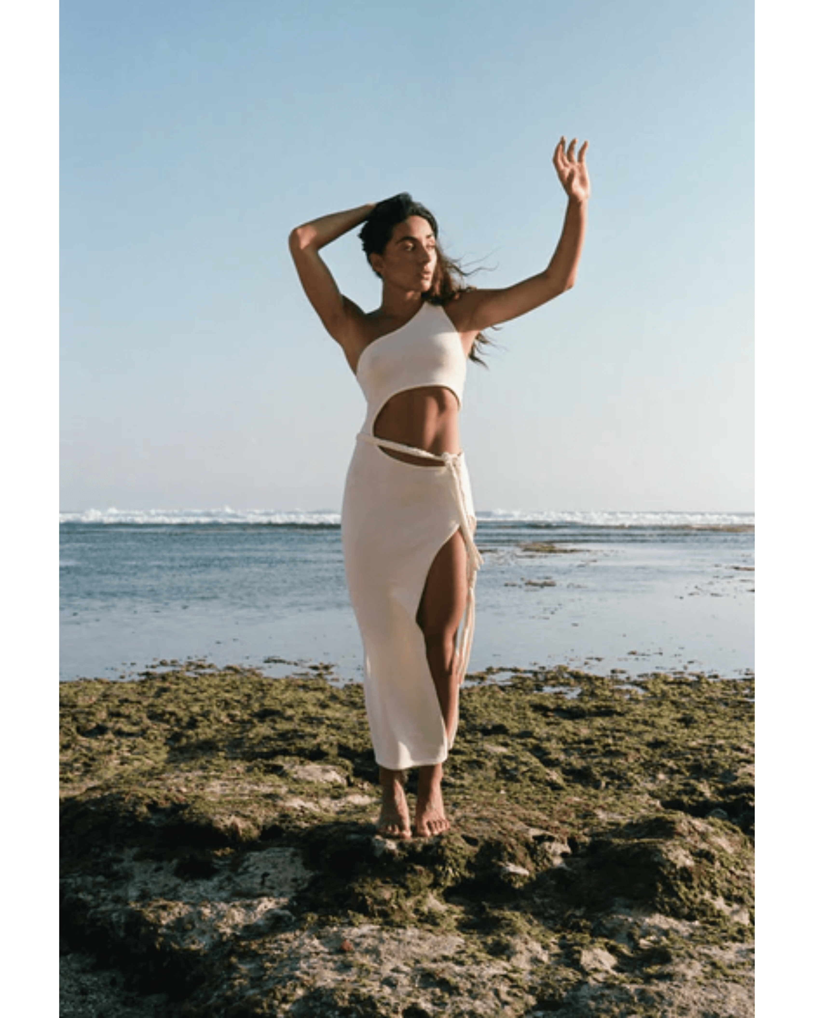 Arcadia Maxi Dress - Endless - UAE Rental and Resale for Women's Fashion