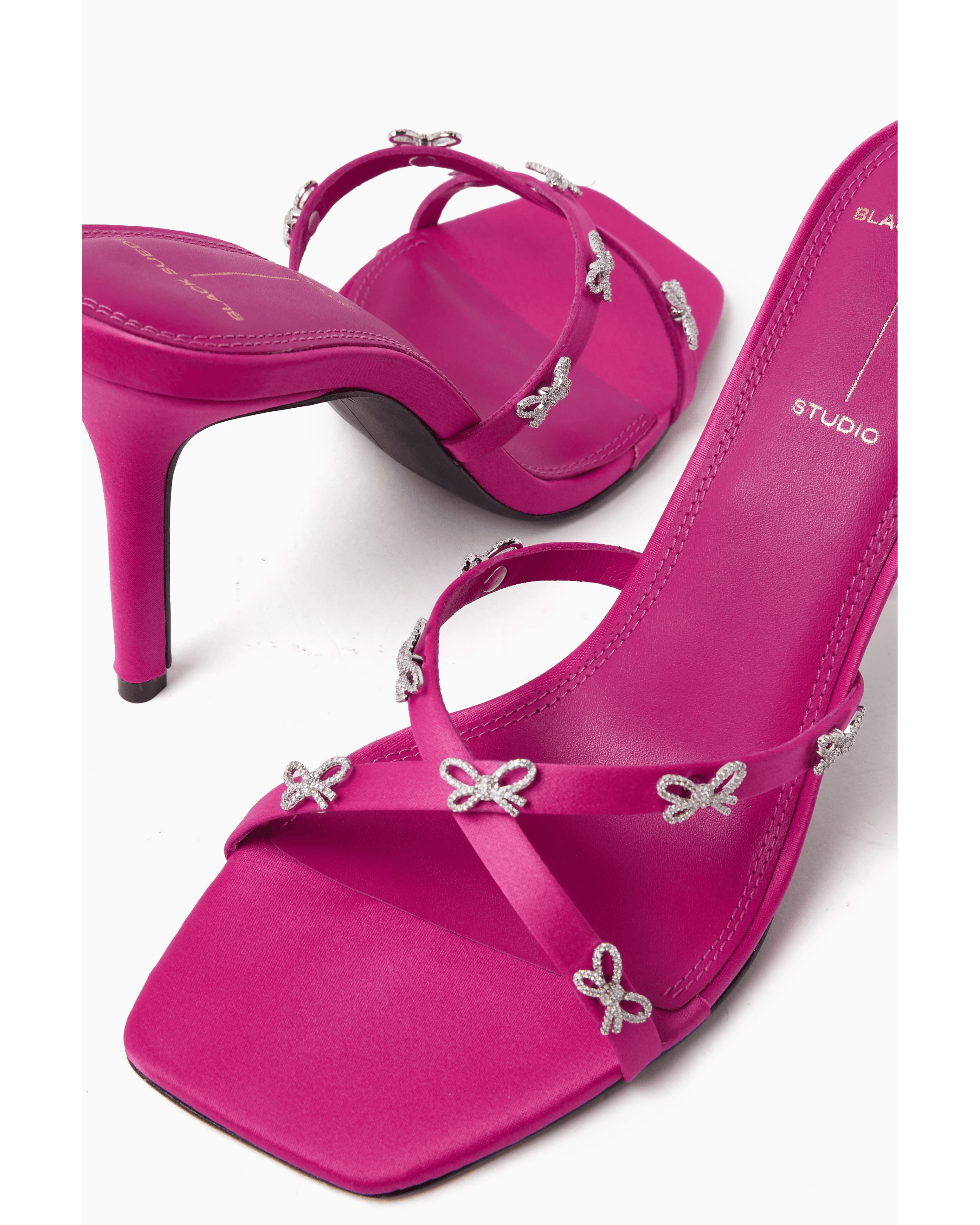 Arielle 95 Bow-embellished Sandals - Endless - UAE Rental and Resale for Women's Fashion