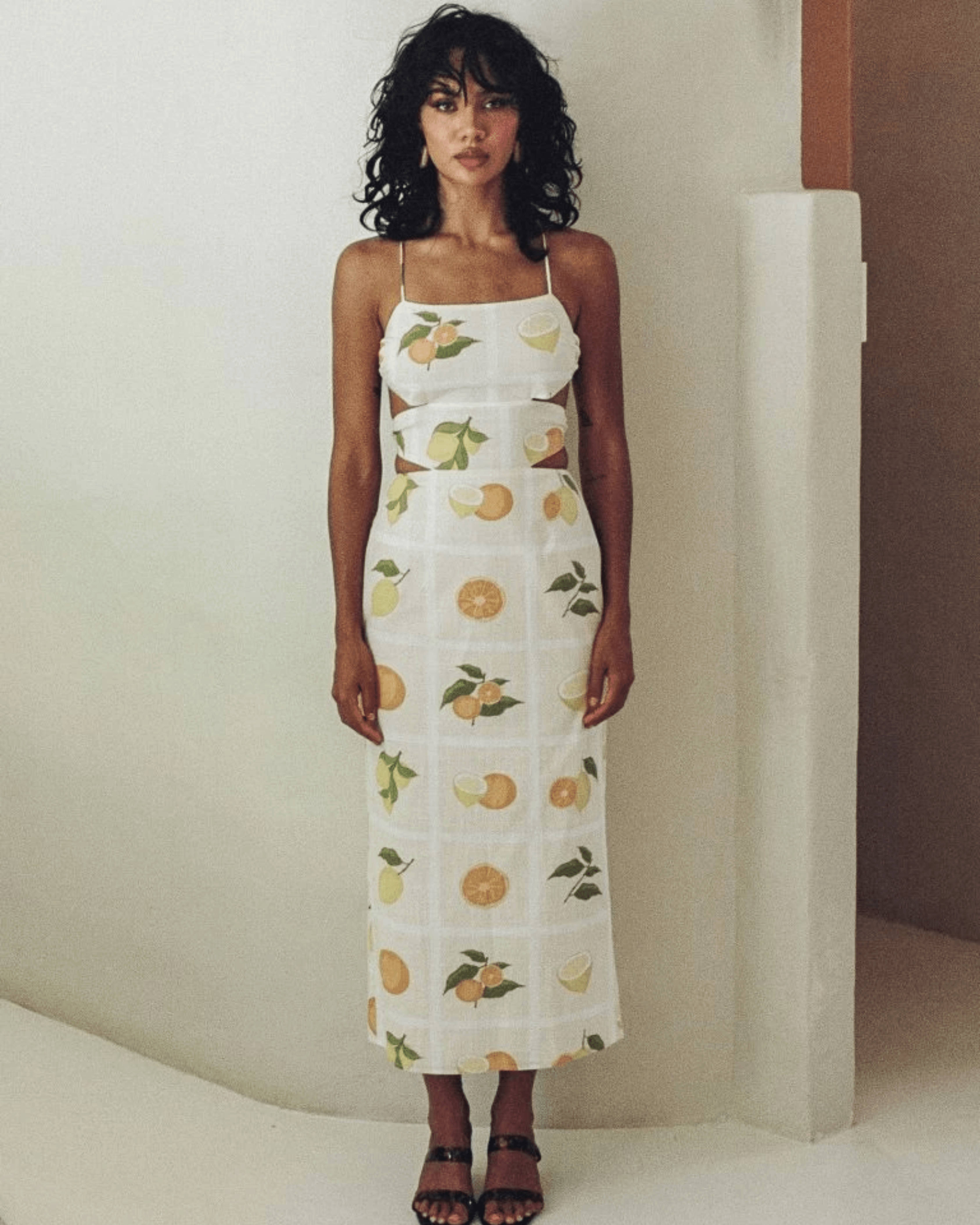 Arion Midi Dress - Endless - UAE Rental and Resale for Women's Fashion