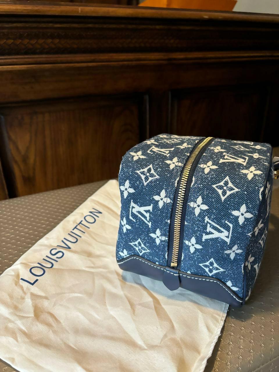 Bandoulière Square Bag - Endless - UAE Rental and Resale for Women's Fashion
