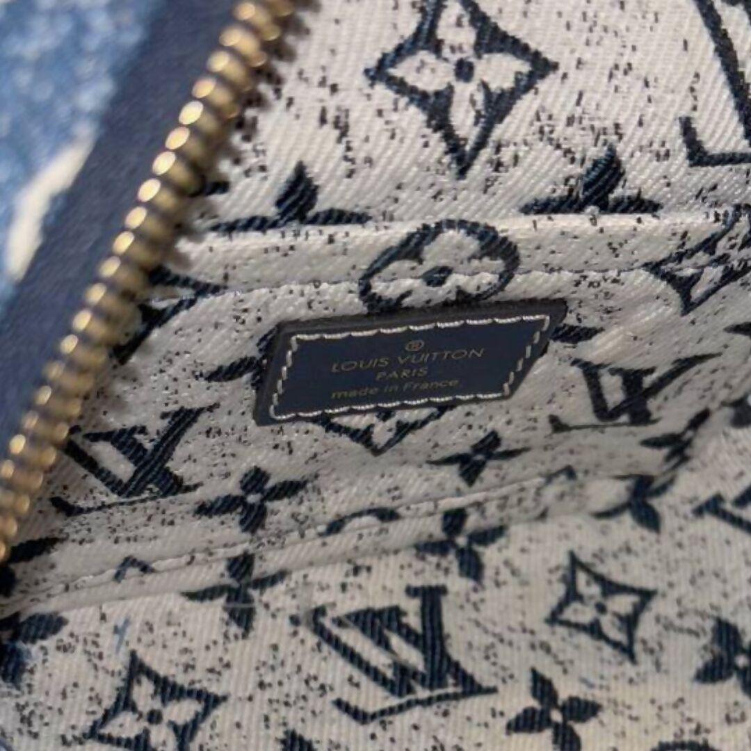 Bandoulière Square Bag - Endless - UAE Rental and Resale for Women's Fashion