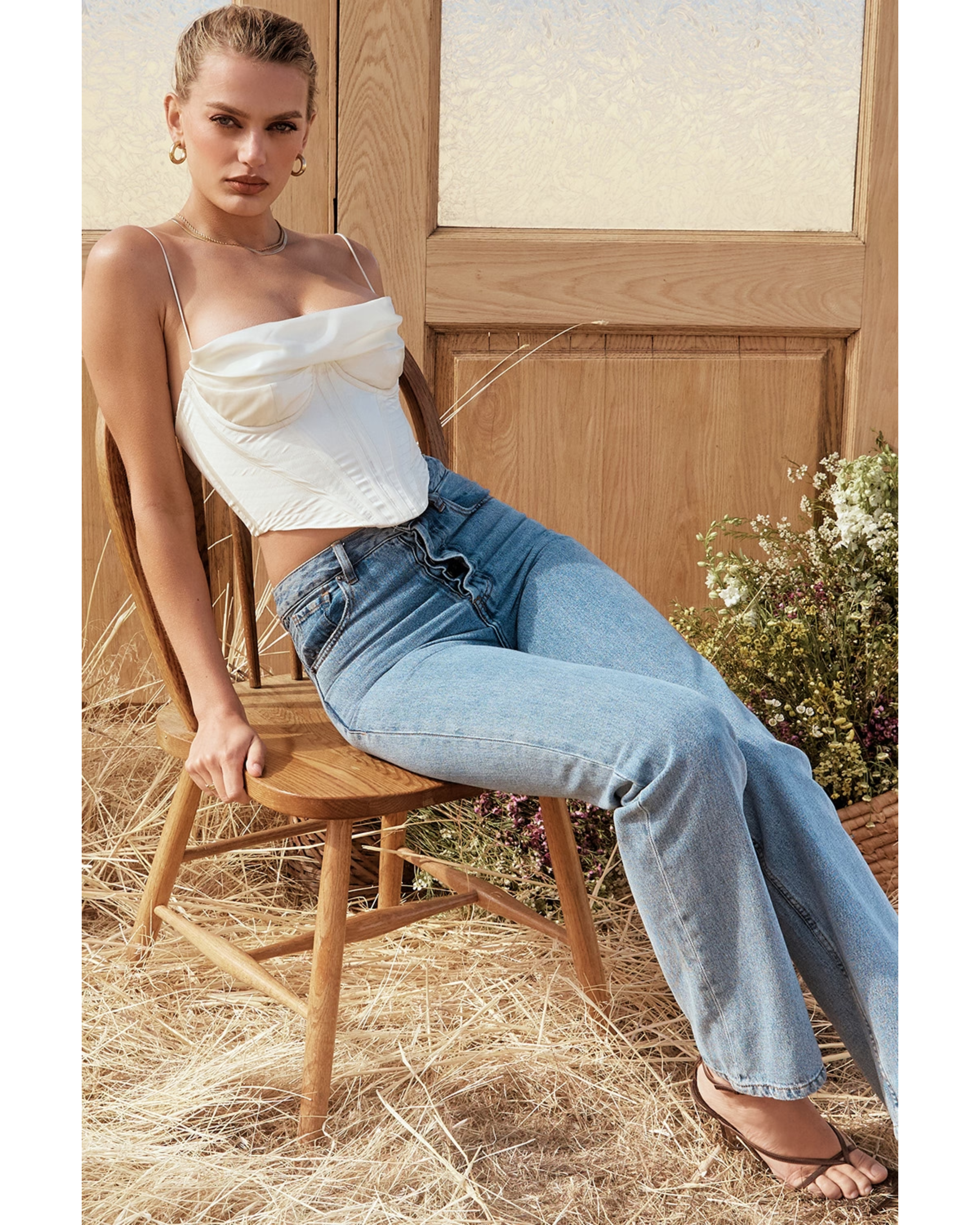 Bea Ivory Satin Draped Corset - Endless - UAE Rental and Resale for Women's Fashion