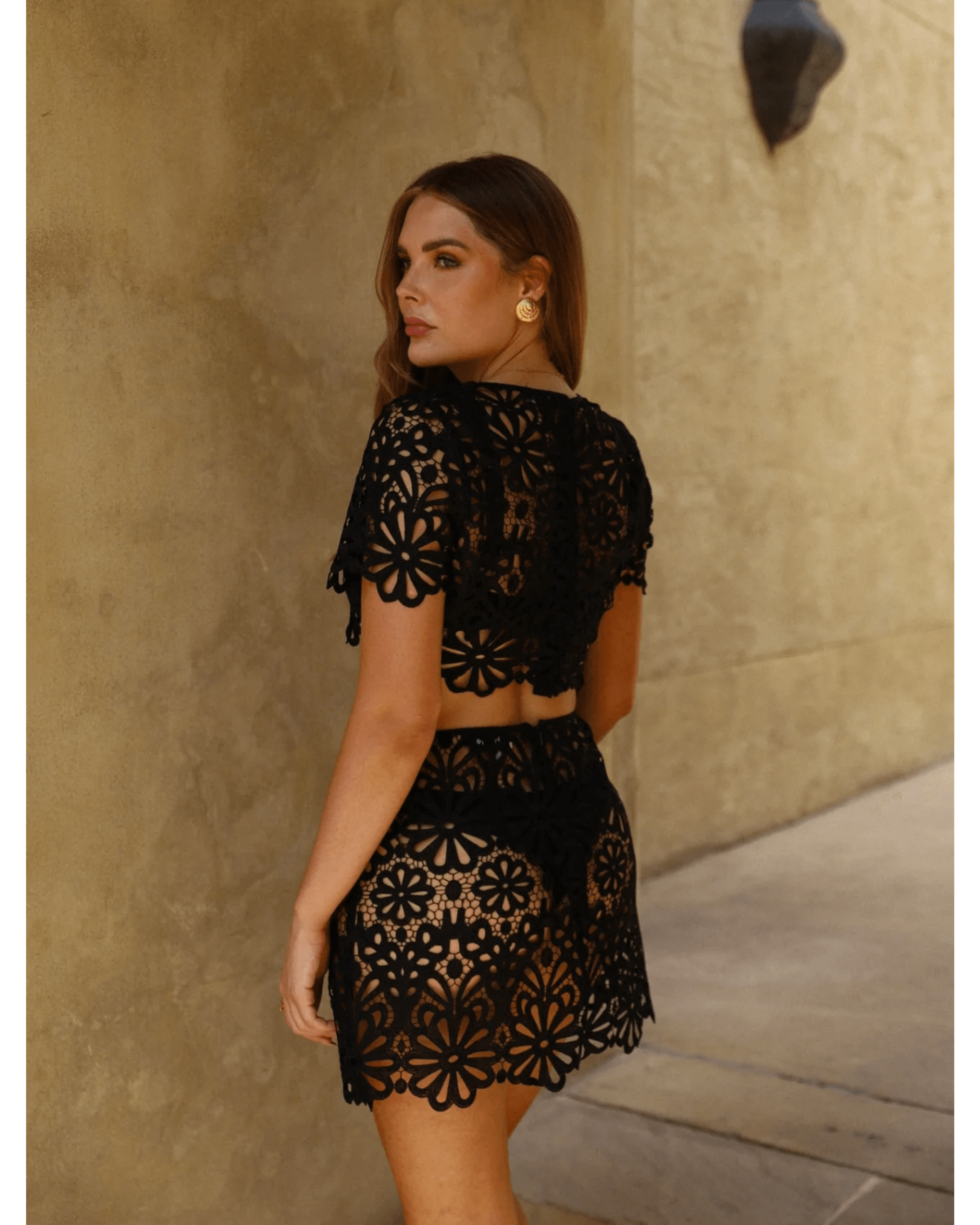 Black Floral Mini Skirt - Endless - UAE Rental and Resale for Women's Fashion