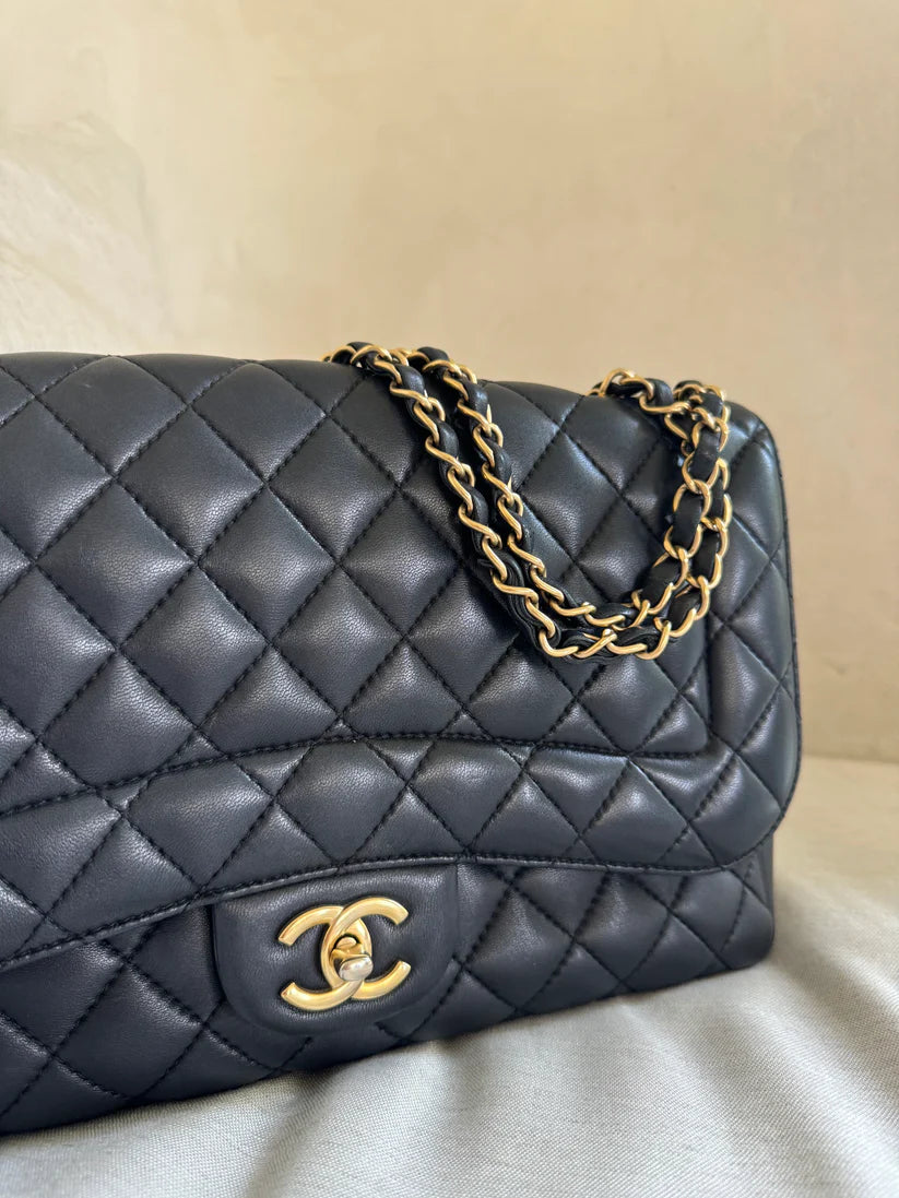 Black Medium Bag - Endless - UAE Rental and Resale for Women's Fashion