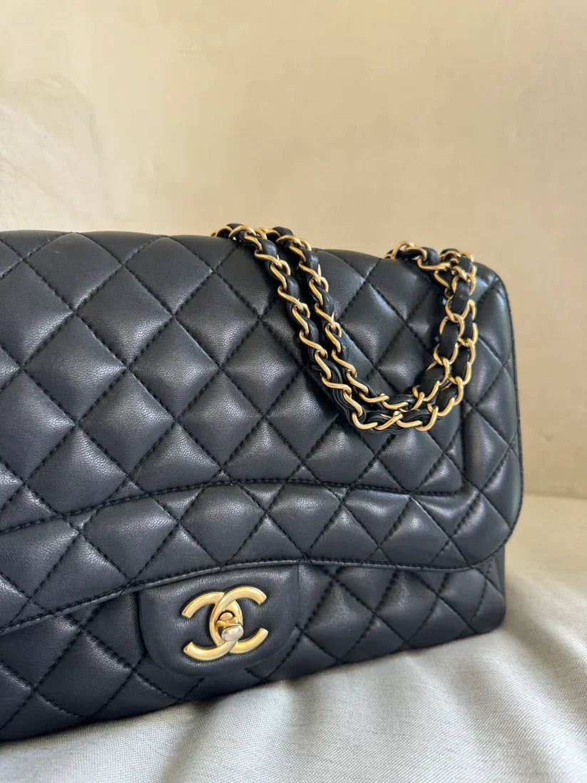 Black Medium Bag - Endless - UAE Rental and Resale for Women's Fashion