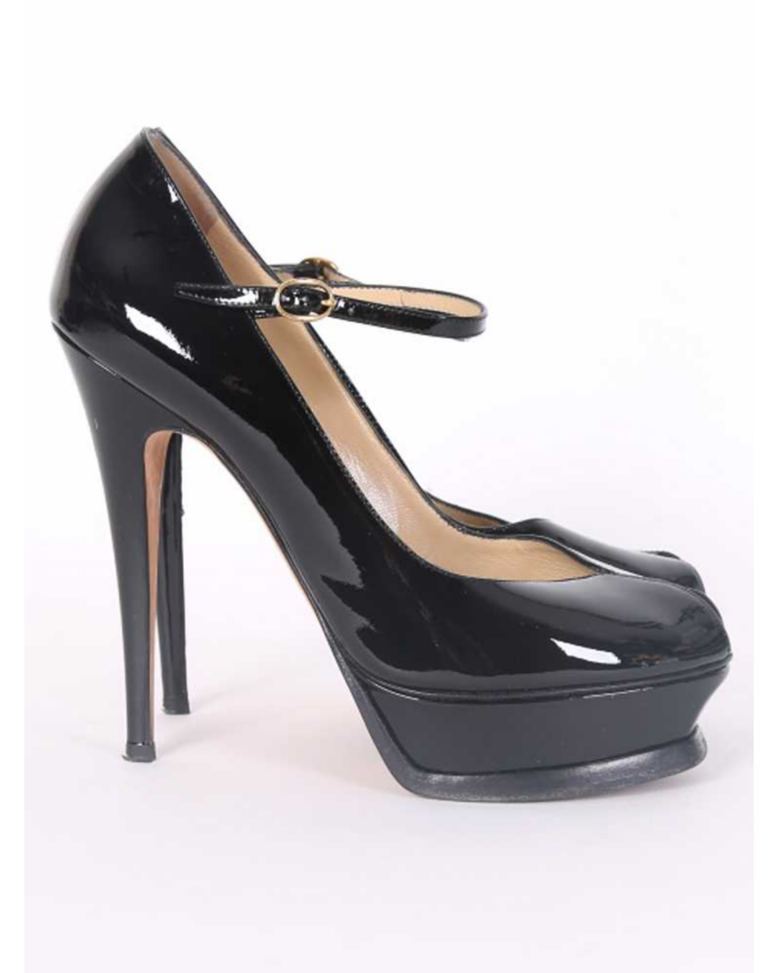 Black Patent Leather Tribute Mary Jane Pumps - Endless - UAE Rental and Resale for Women's Fashion