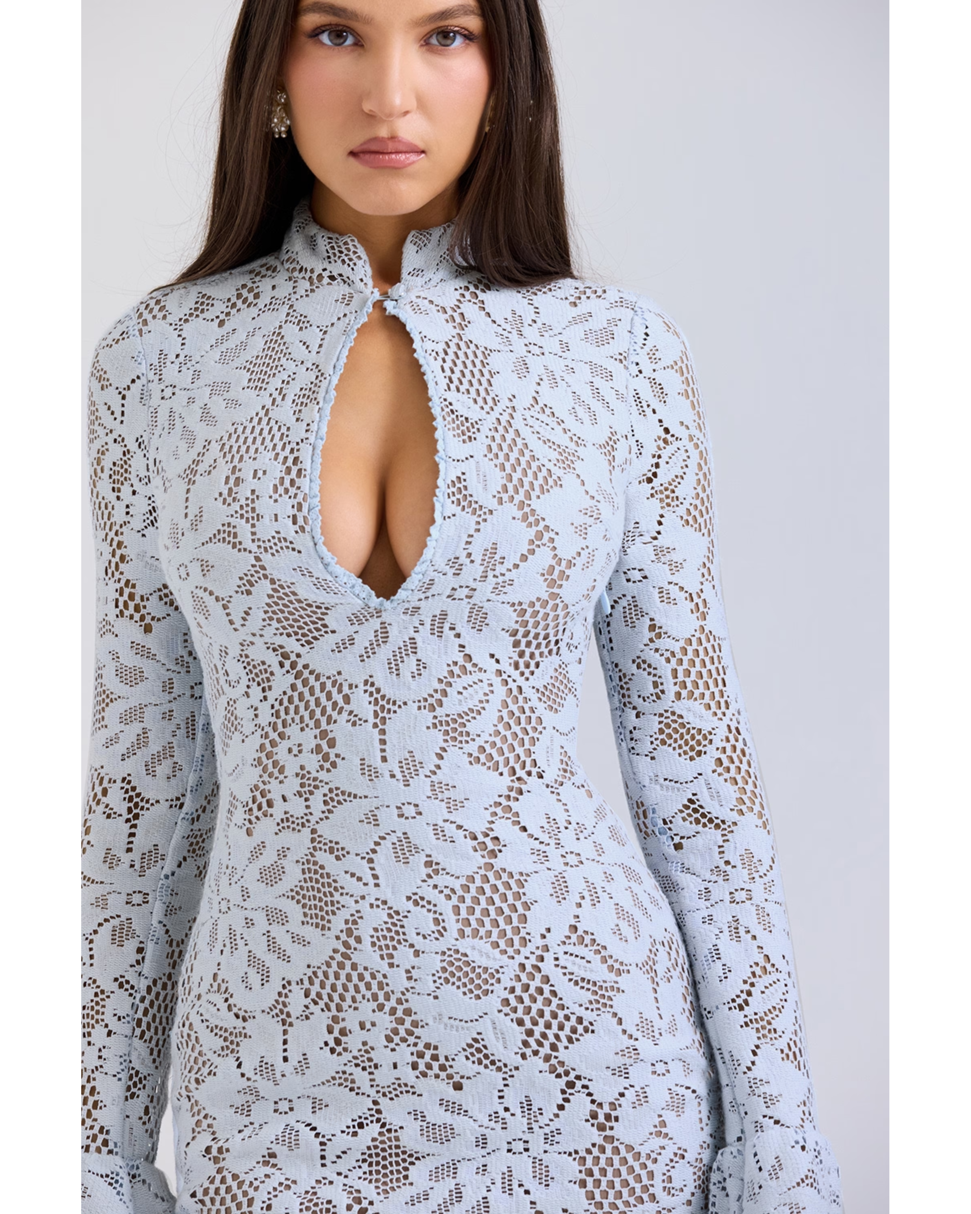 Brianna Keyhole Lace Mini Dress - Endless - UAE Rental and Resale for Women's Fashion