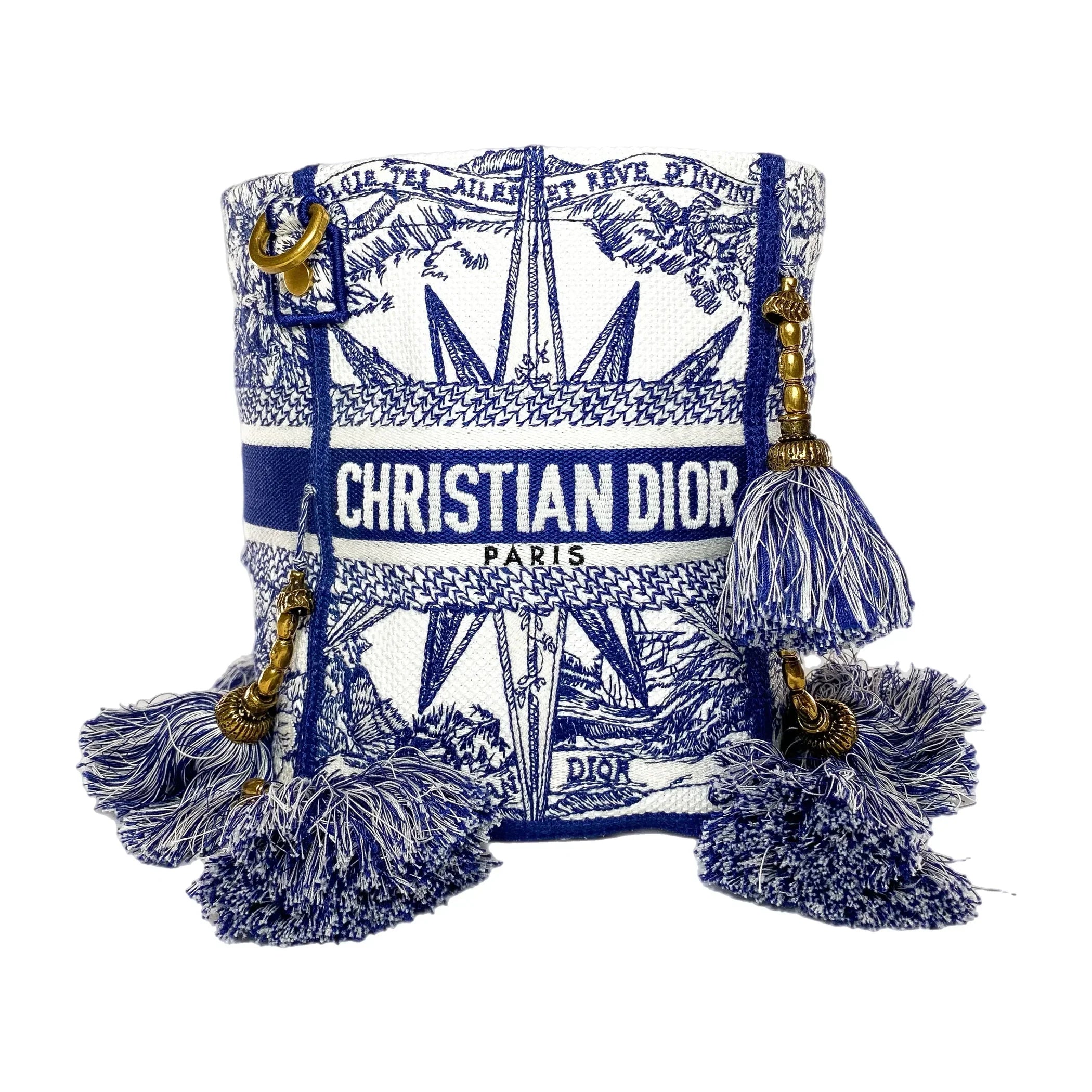 Bucket D-Bubble Bag - Endless - UAE Rental and Resale for Women's Fashion