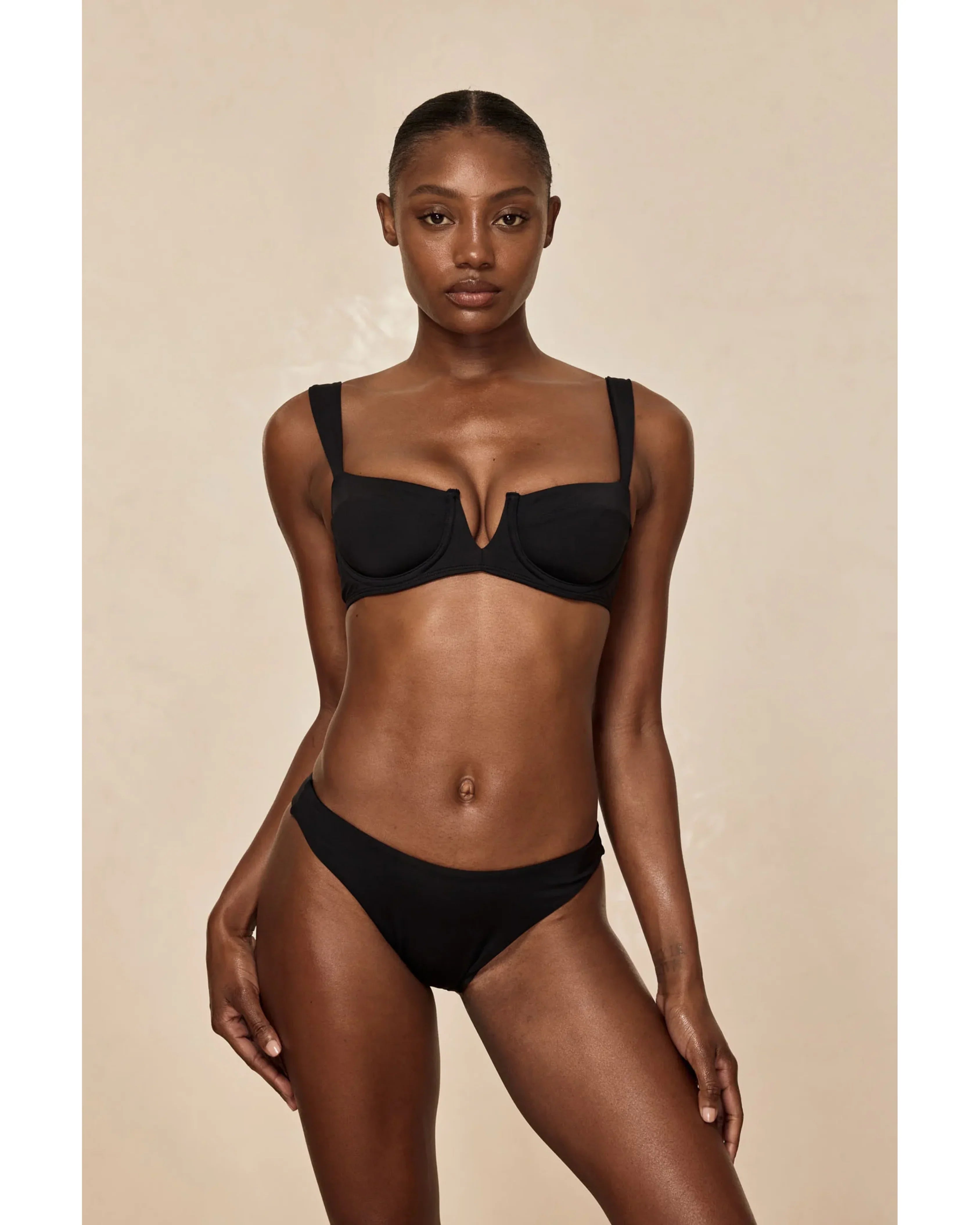 Byron Bottom - Endless - UAE Rental and Resale for Women's Fashion