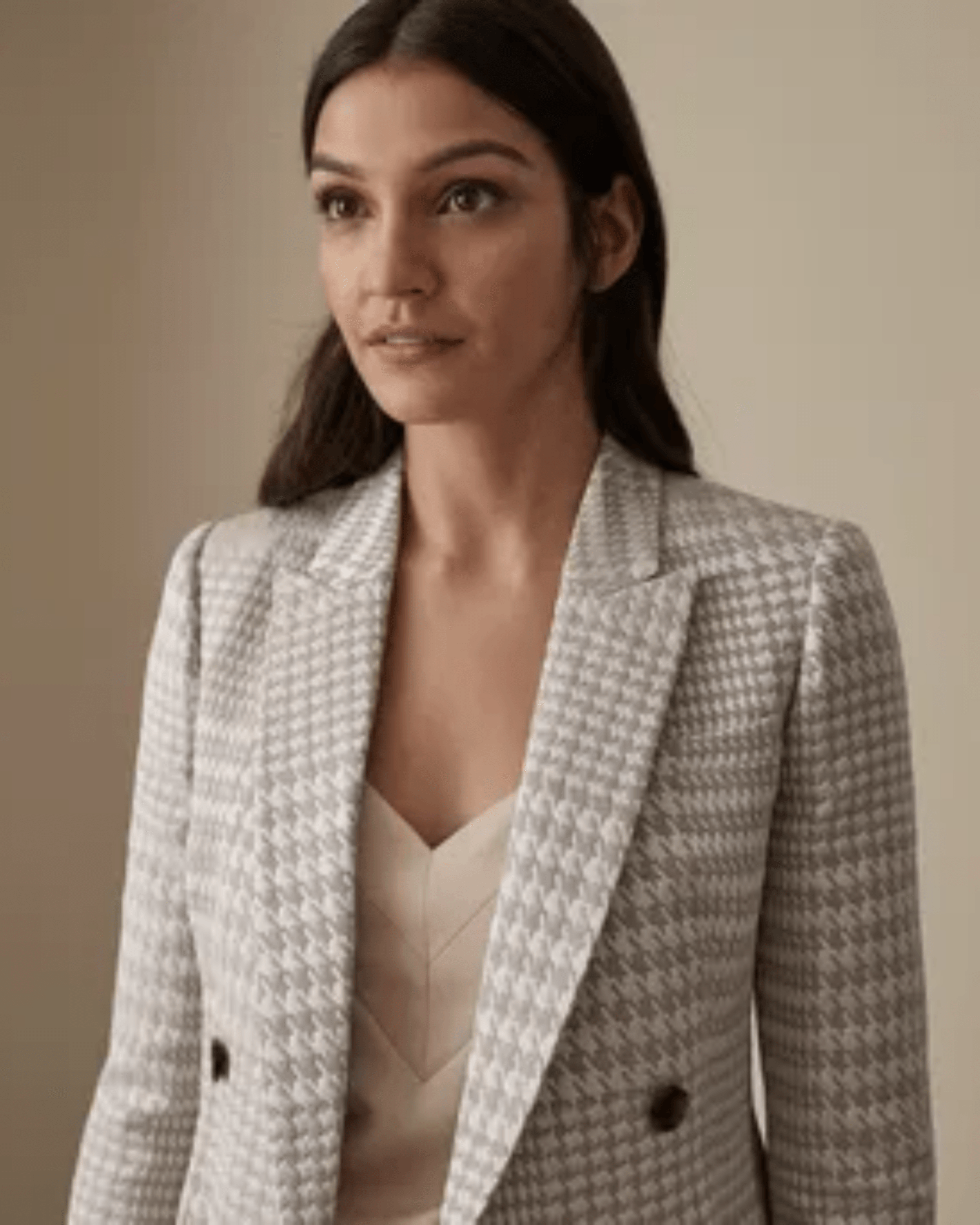 Cali Herringbone Check Blazer - Endless - UAE Rental and Resale for Women's Fashion