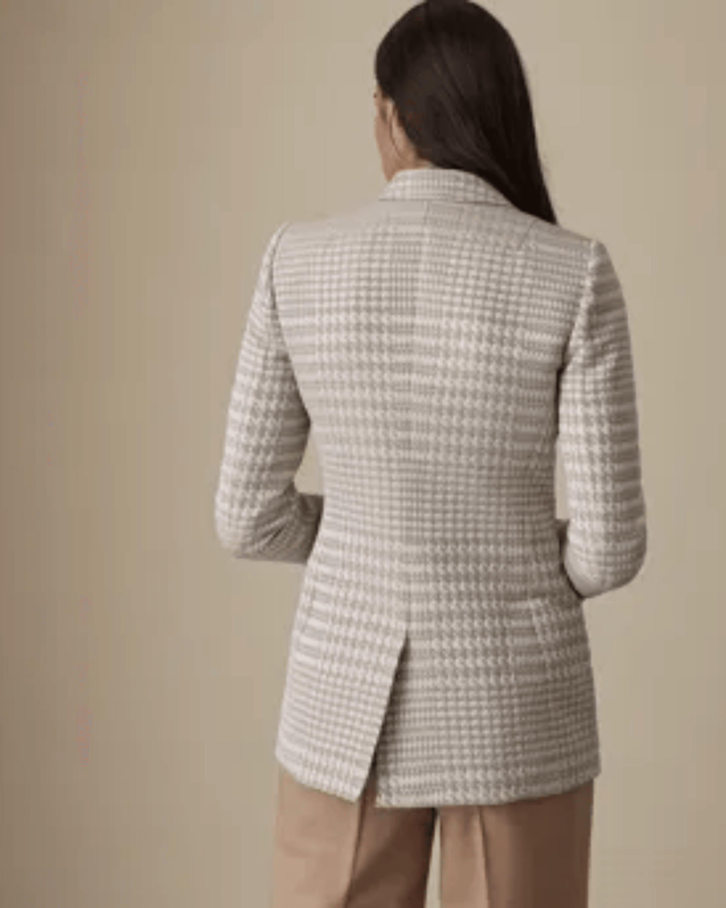 Cali Herringbone Check Blazer - Endless - UAE Rental and Resale for Women's Fashion