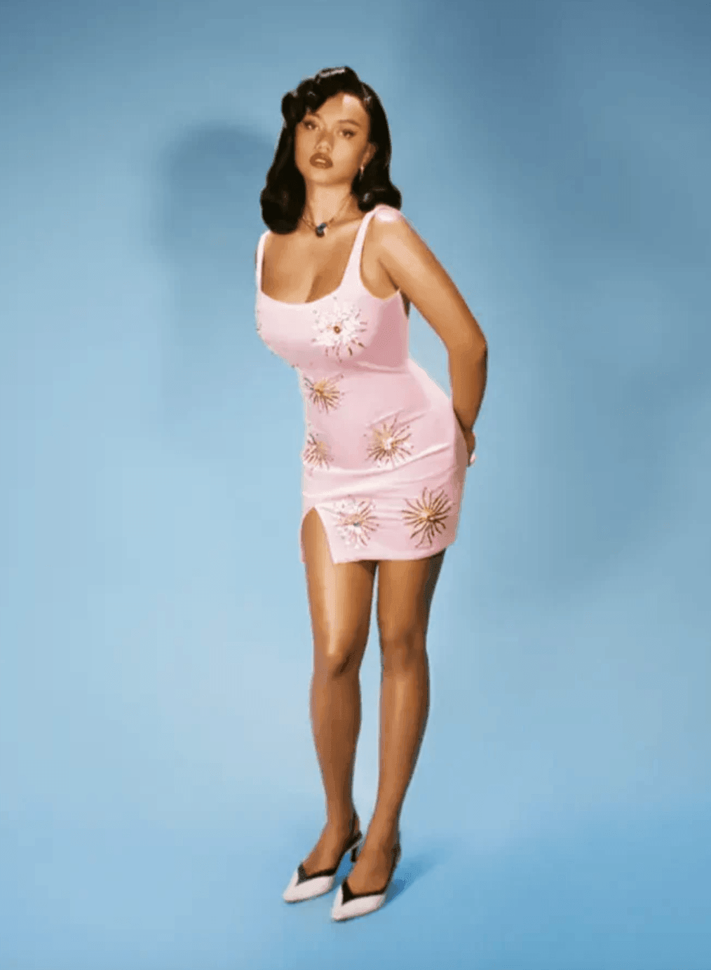 Callie Luxury Embellished Pink Party Dress - Endless - UAE Rental and Resale for Women's Fashion