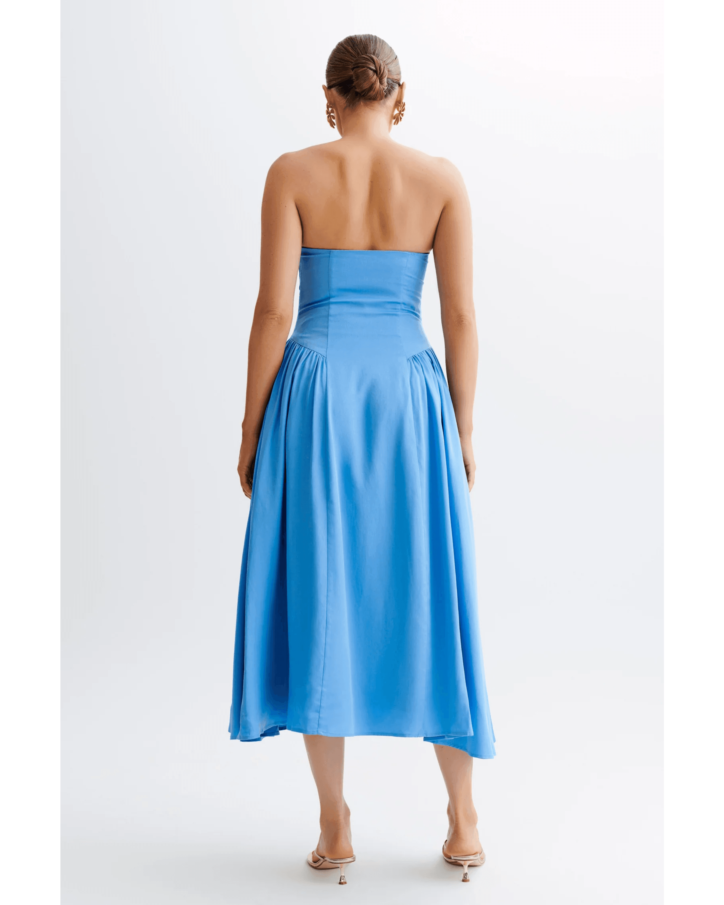 Carmele Cotton Gathered Midi Dress - Endless - UAE Rental and Resale for Women's Fashion