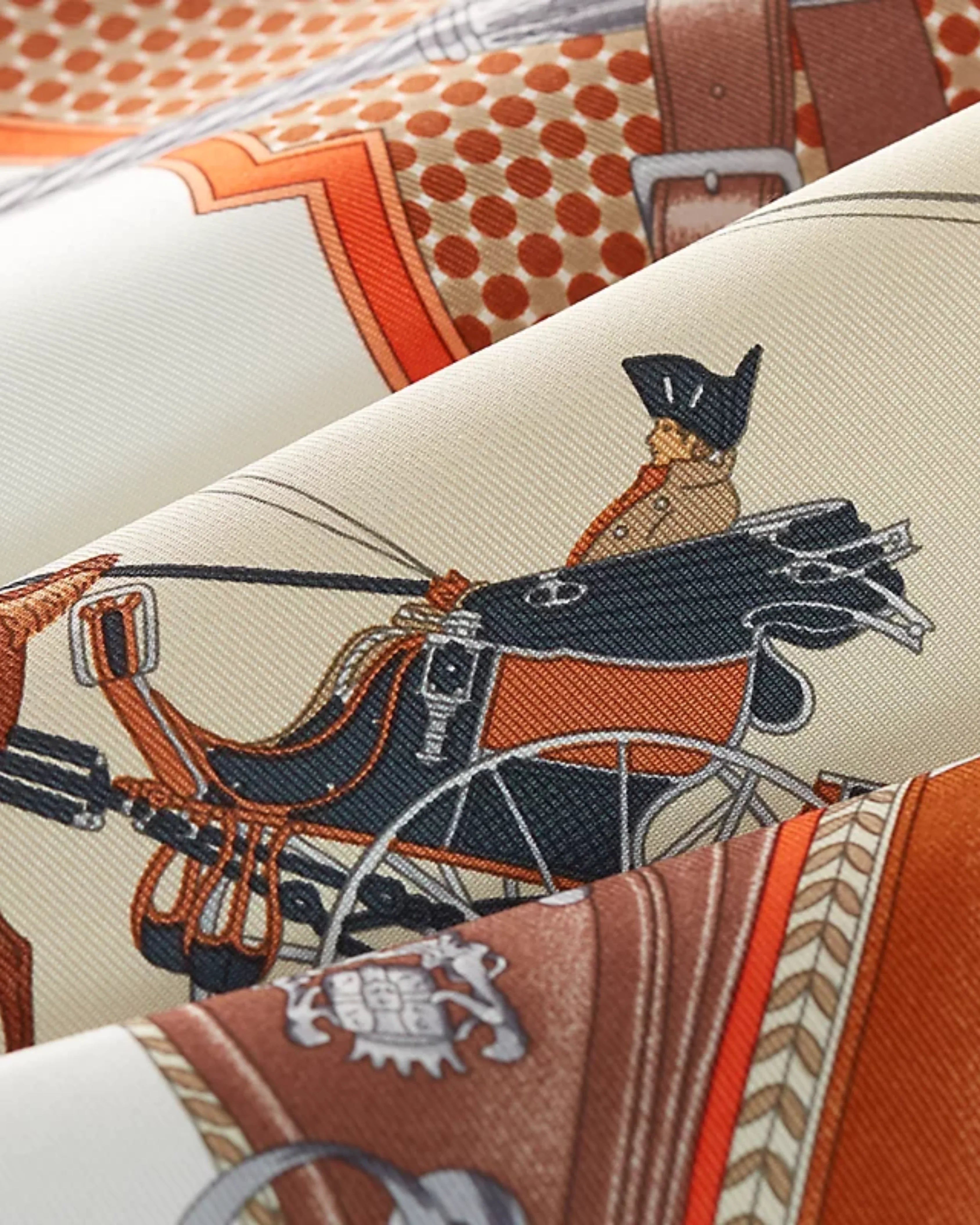 Carrick A Pompe Scarf 45 - Endless - UAE Rental and Resale for Women's Fashion