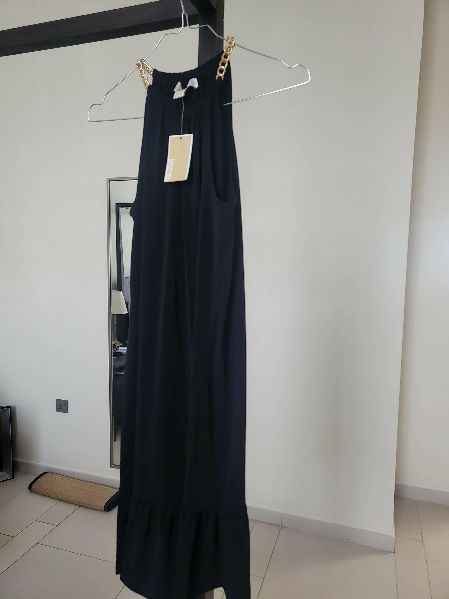 Chain Neck Dress in Black - Endless