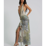 Cindy Plunge Maxi Dress - Endless - UAE Rental and Resale for Women's Fashion