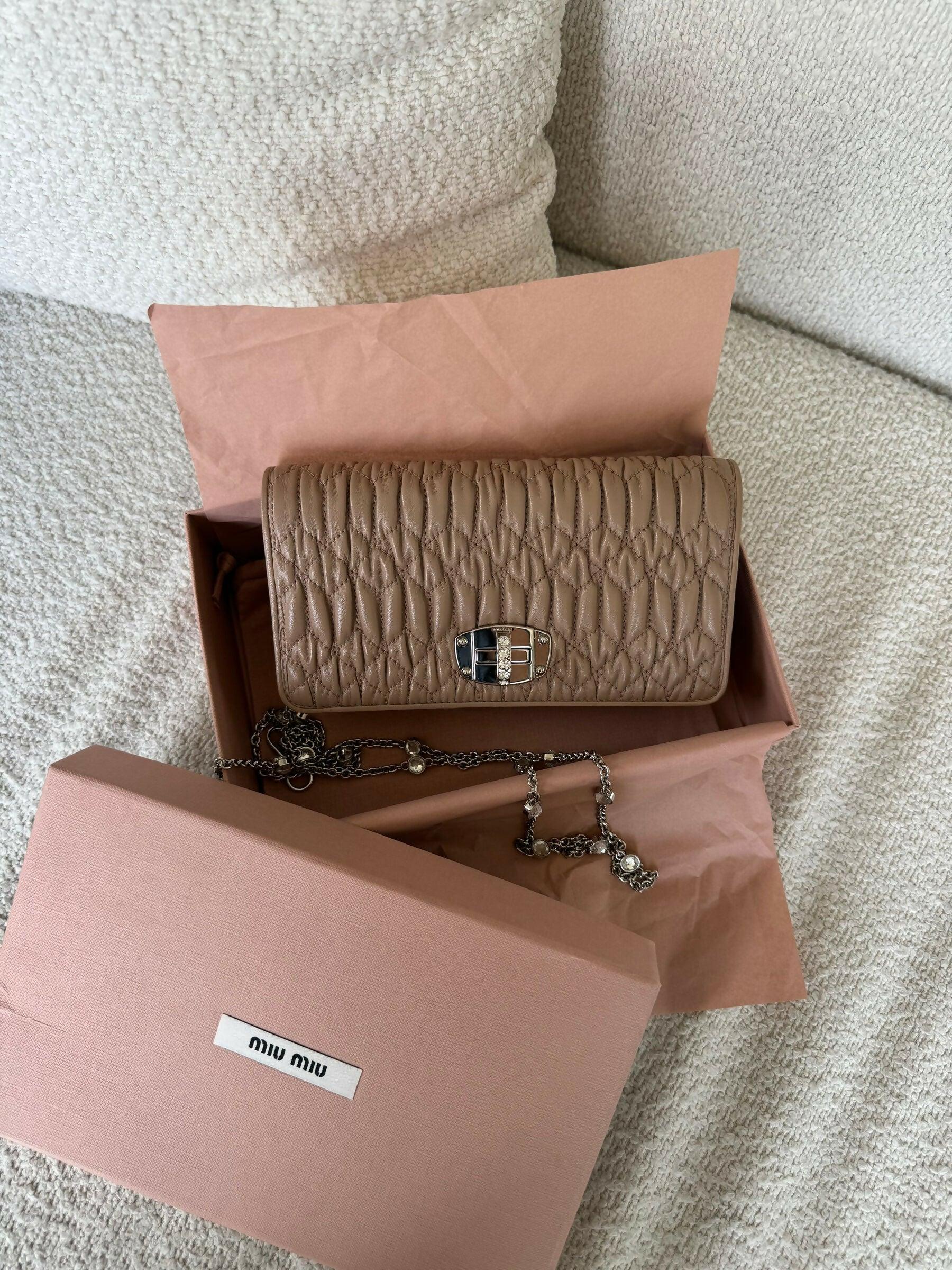 Cloque Bag - Endless - UAE Rental and Resale for Women's Fashion
