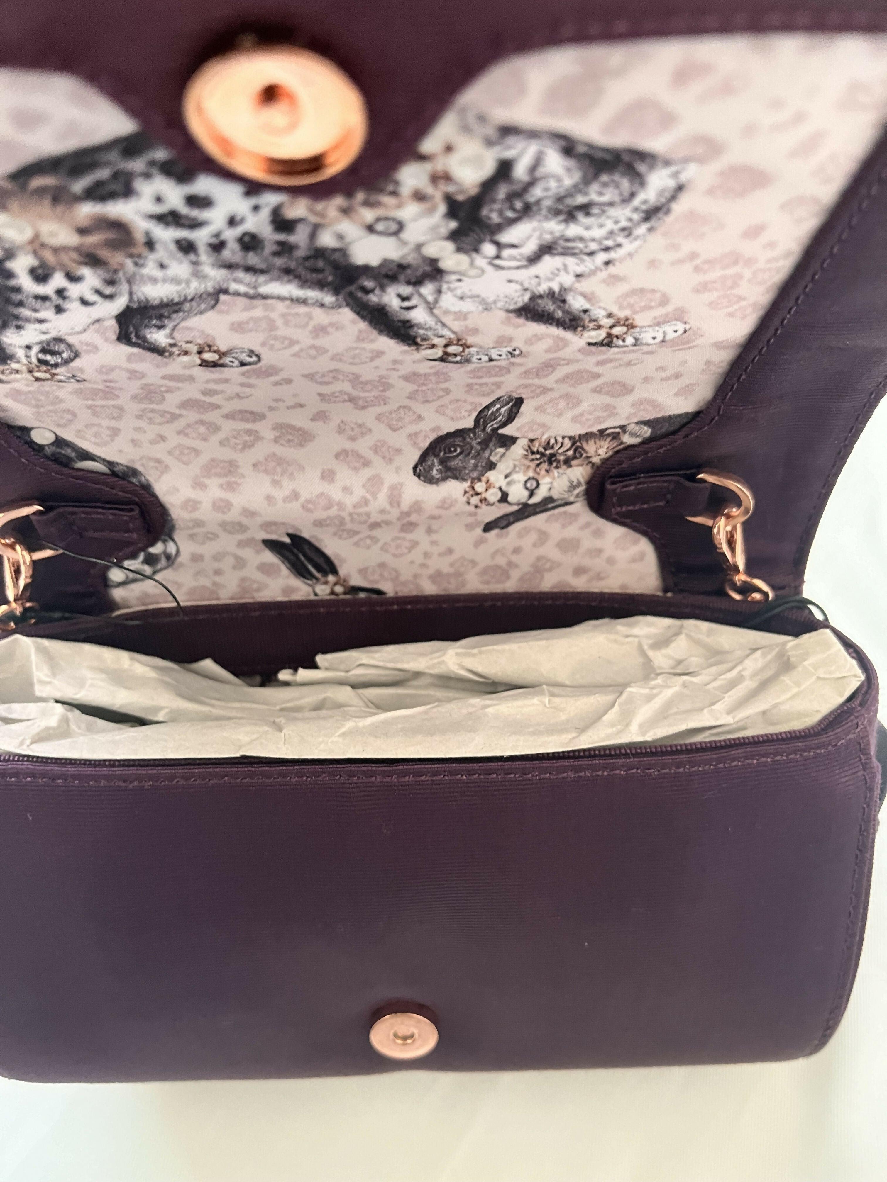 Clutch - Endless - UAE Rental and Resale for Women's Fashion