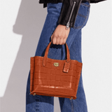 Coach Willow Tote Bag 24 - Endless - UAE Rental and Resale for Women's Fashion