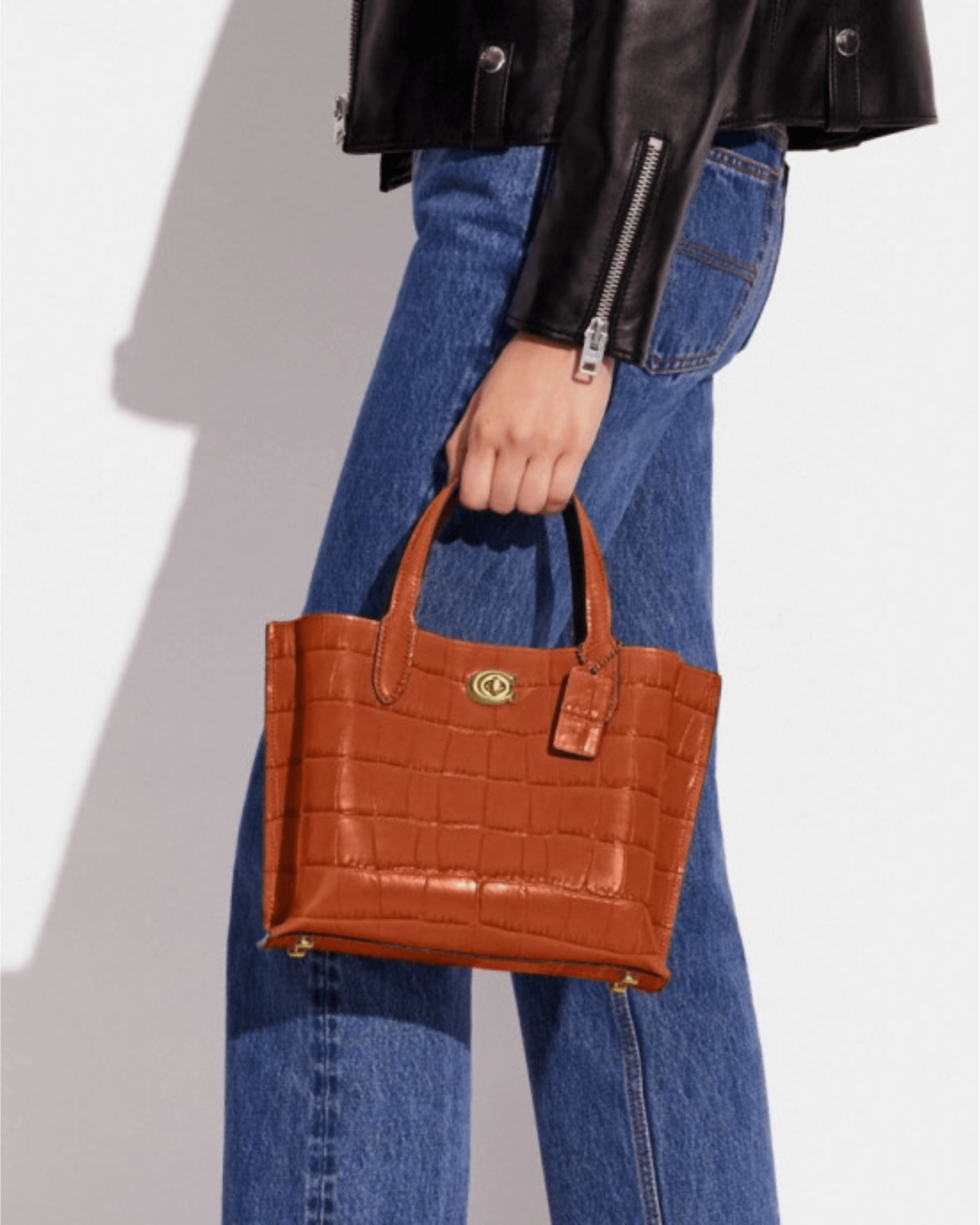 Coach Willow Tote Bag 24 - Endless - UAE Rental and Resale for Women's Fashion