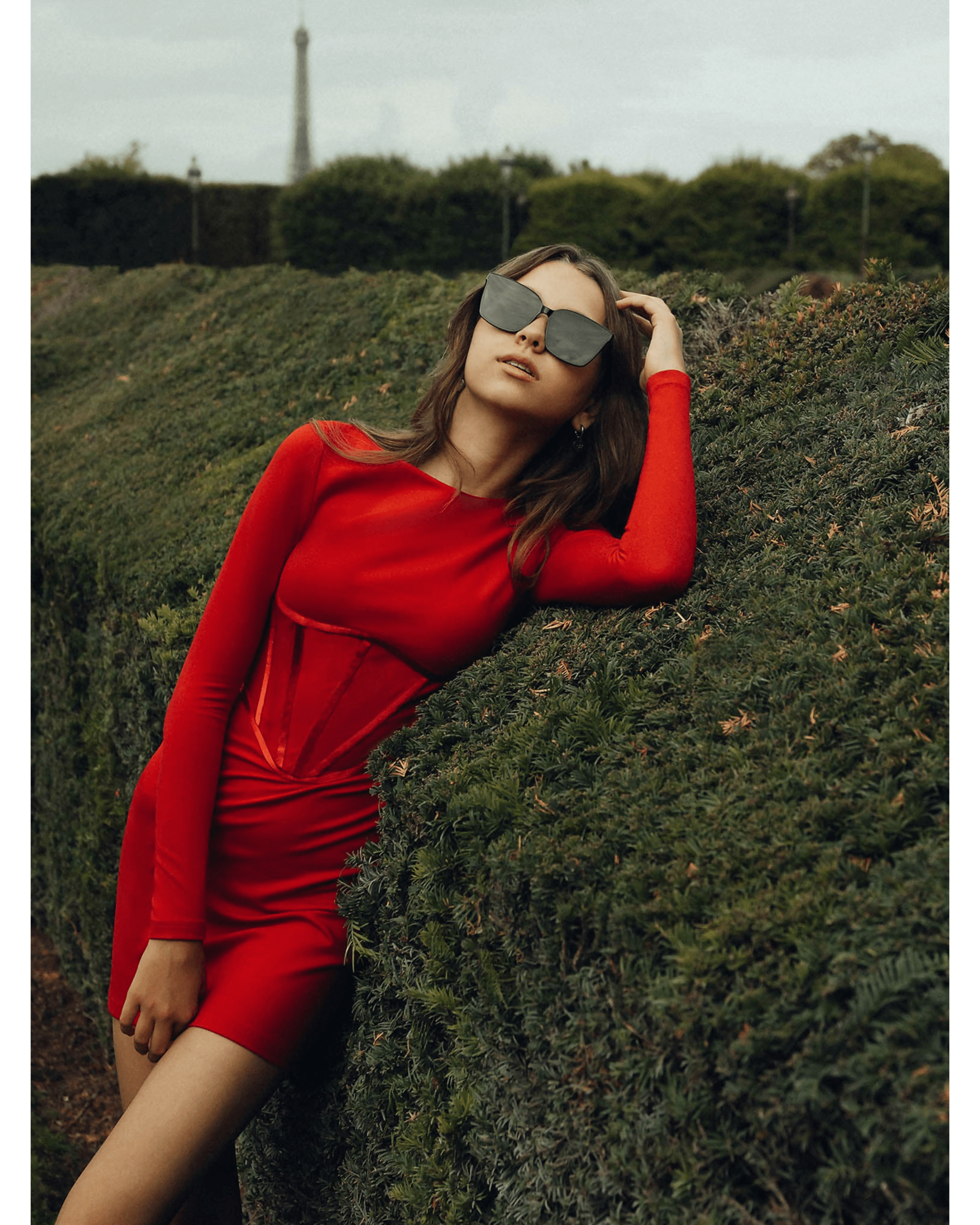 Corset-Waist Jersey Mini Dress - Endless - UAE Rental and Resale for Women's Fashion