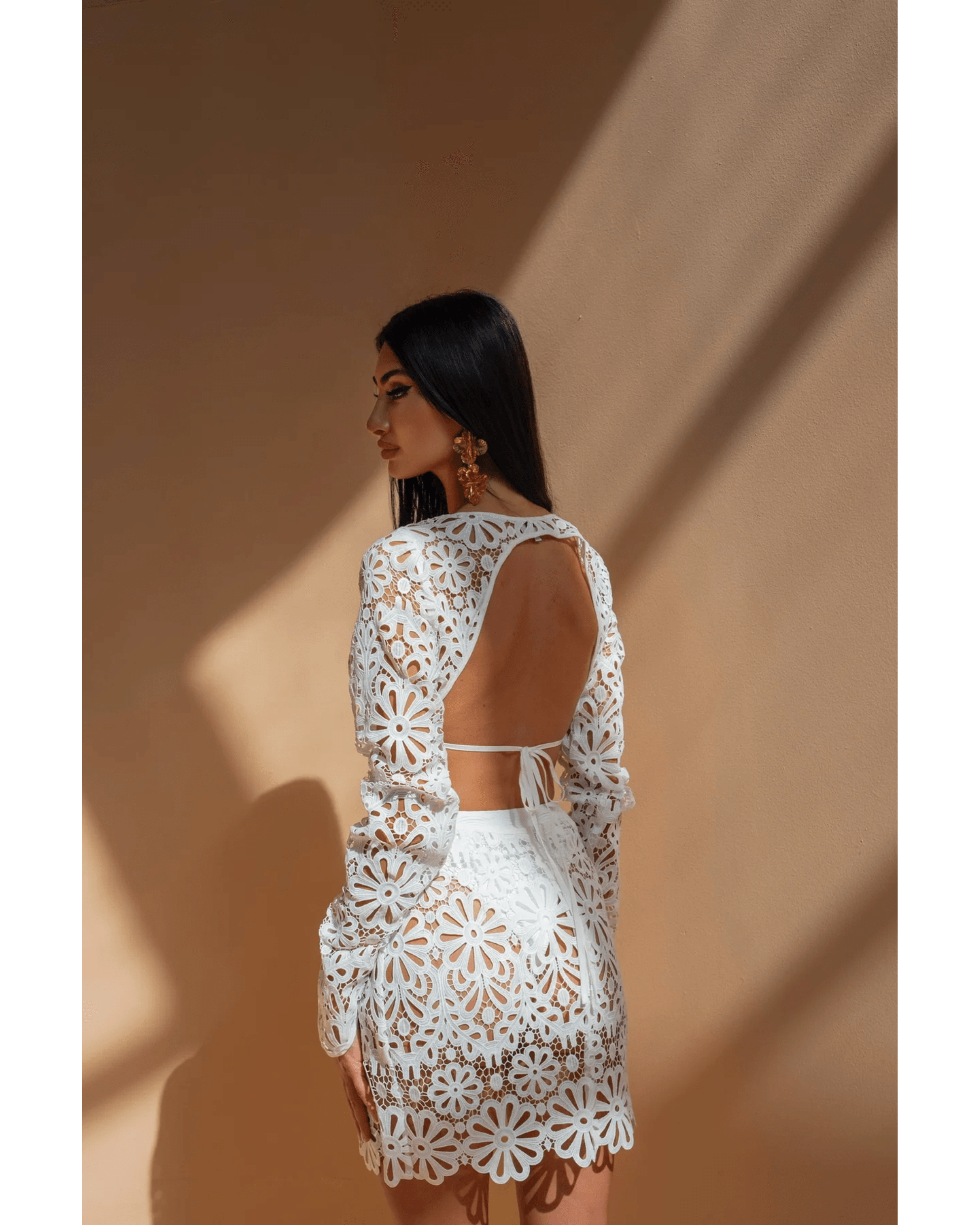 Crochet Floral Mini Dress - Endless - UAE Rental and Resale for Women's Fashion