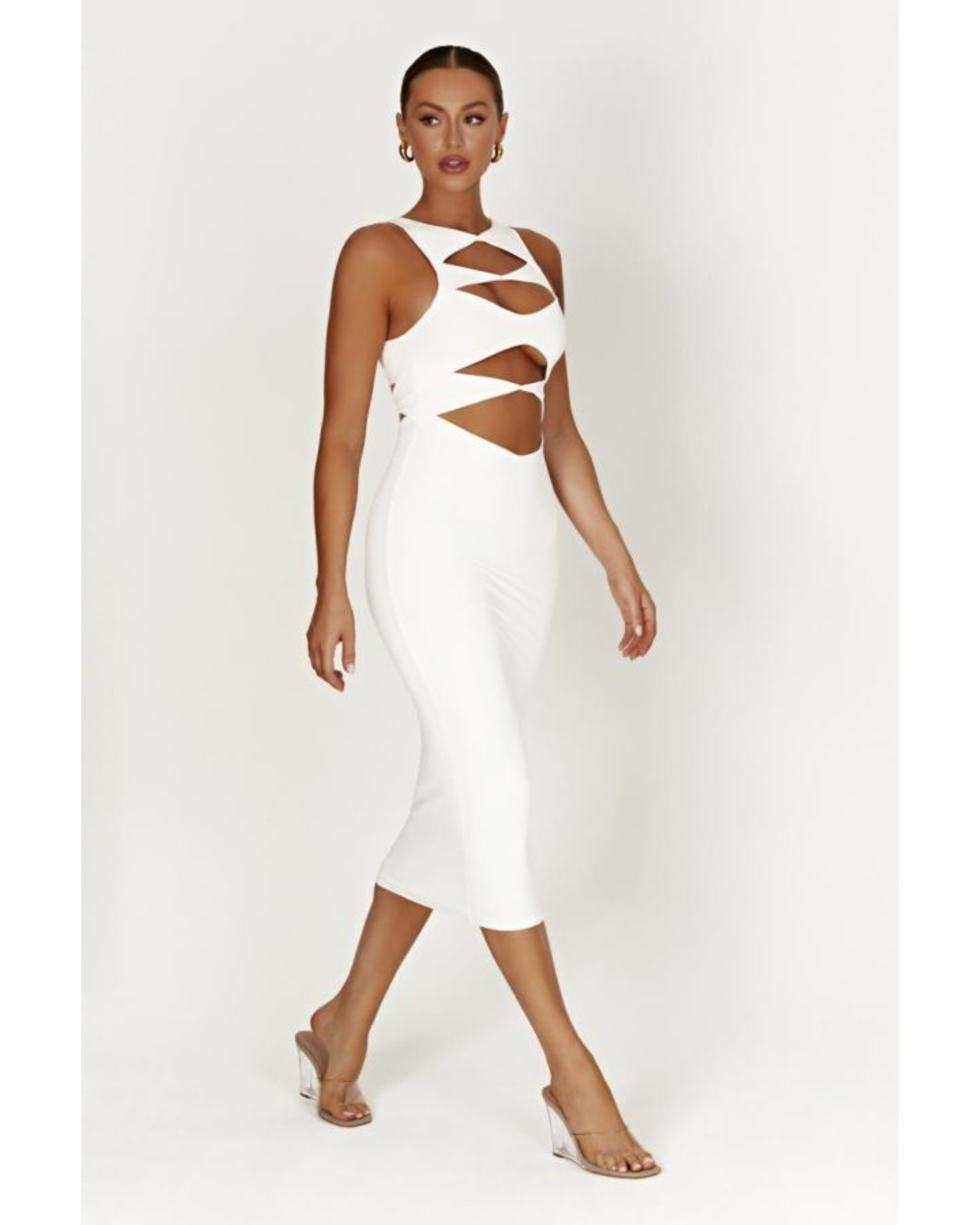Cut Out Maxi Dress - Endless - UAE Rental and Resale for Women's Fashion