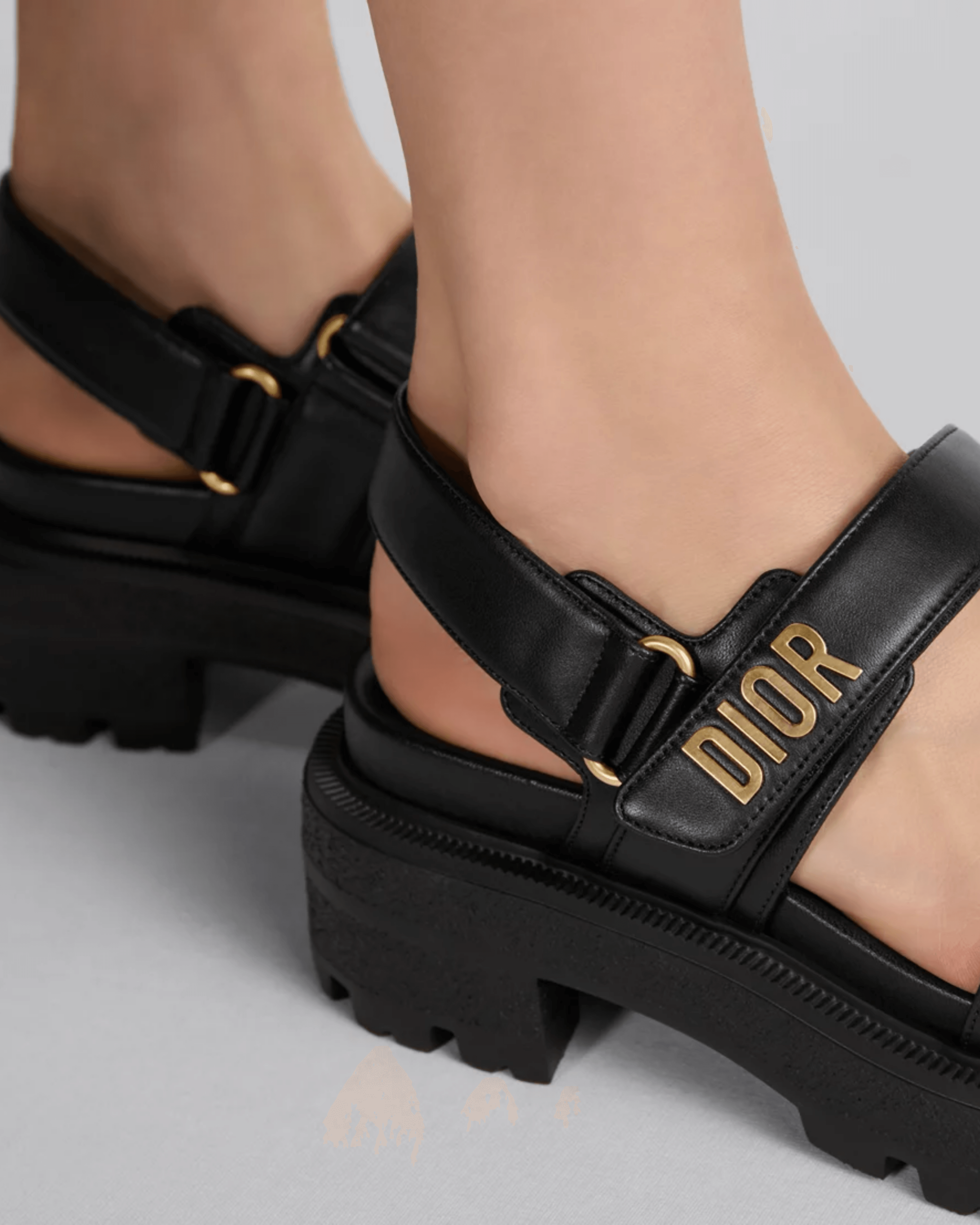 Dioract Platform Sandal - Endless - UAE Rental and Resale for Women's Fashion