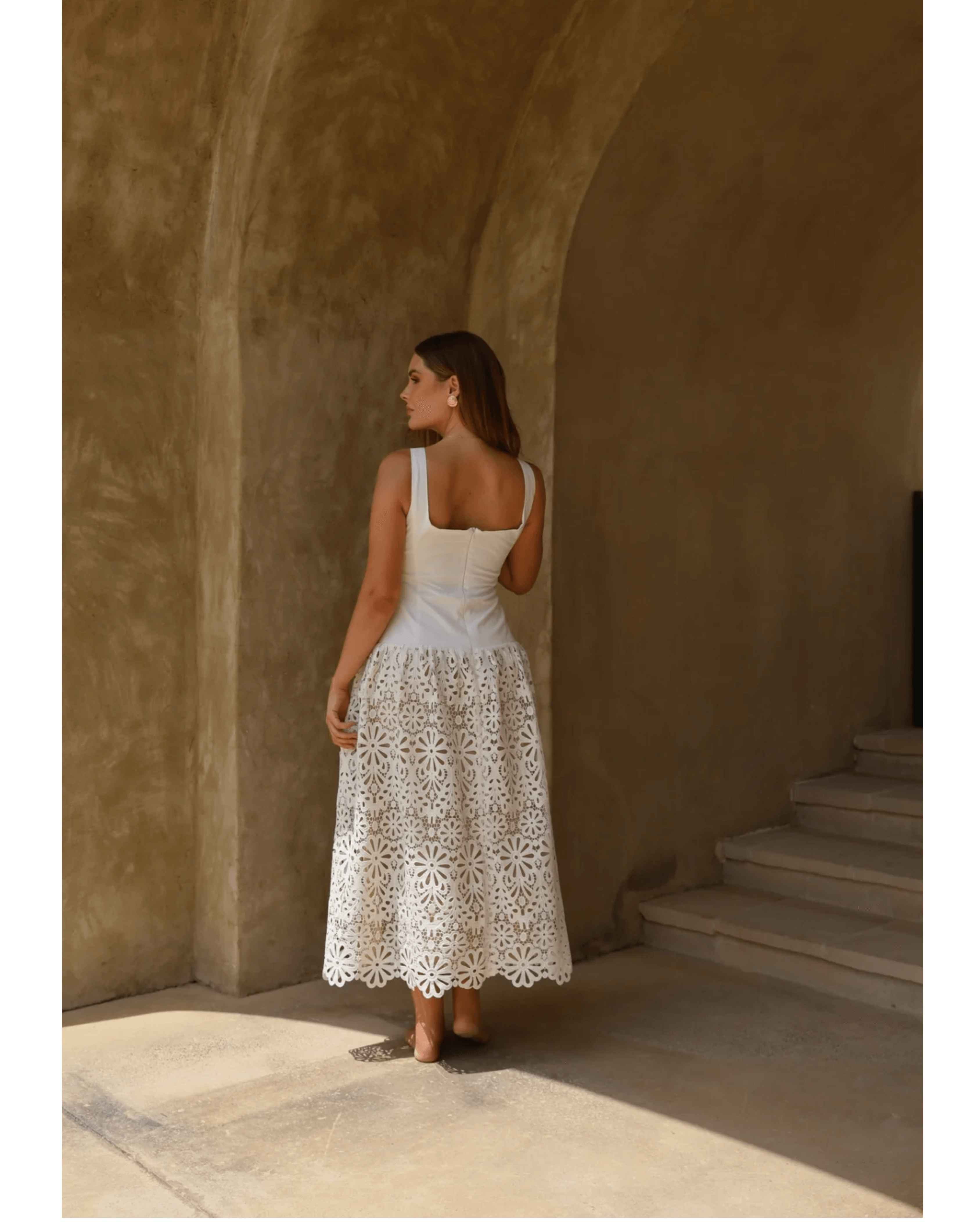 Drop Waist Midi Dress - Endless - UAE Rental and Resale for Women's Fashion
