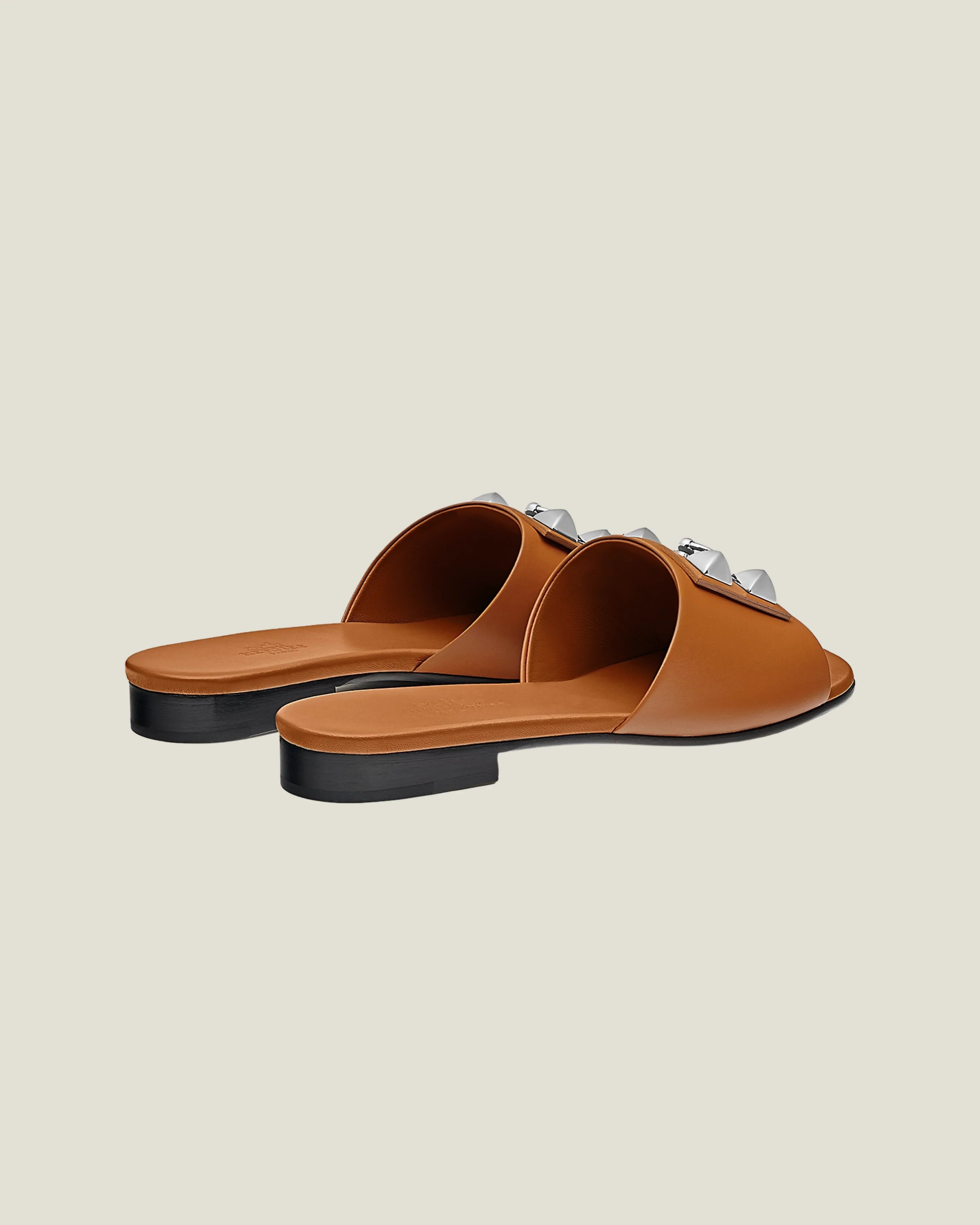 Dune Sandal - Endless - UAE Rental and Resale for Women's Fashion