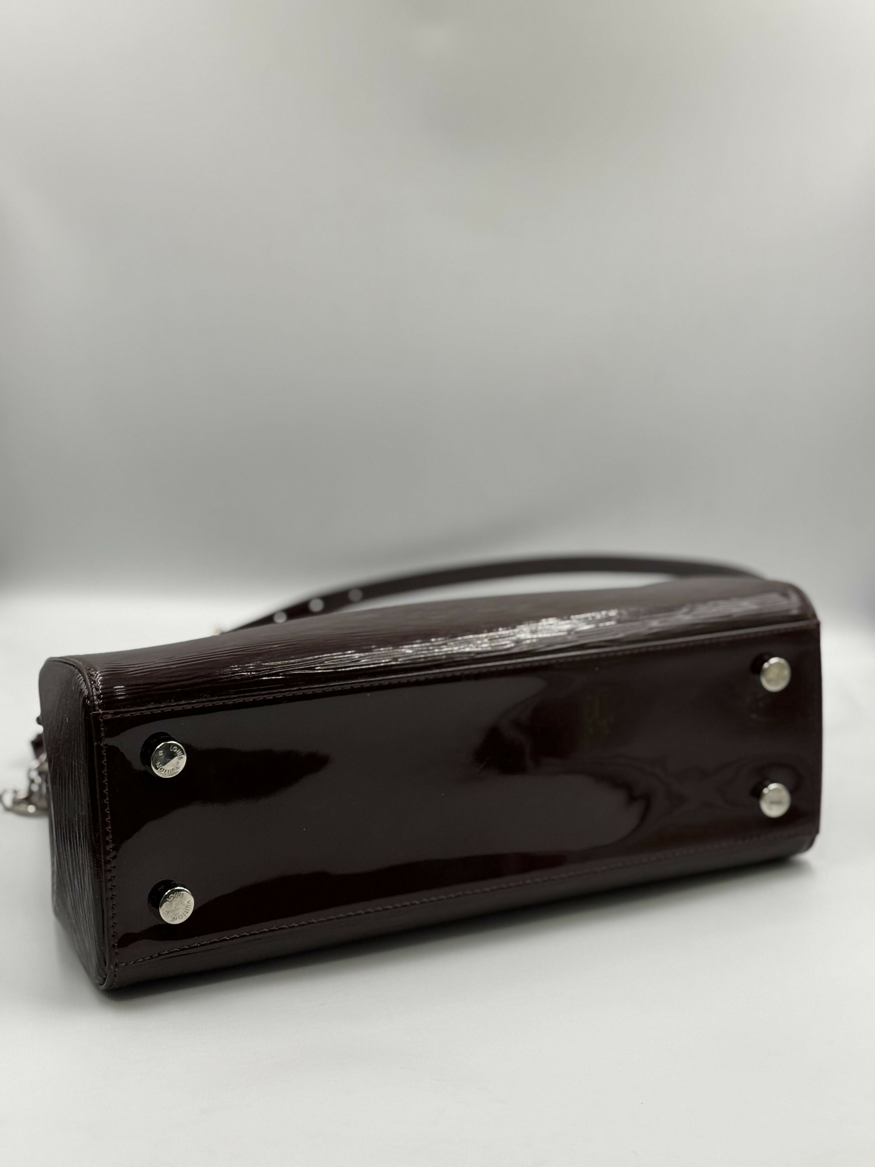 Electric Epi Brea MM Satchel - Endless - UAE Rental and Resale for Women's Fashion
