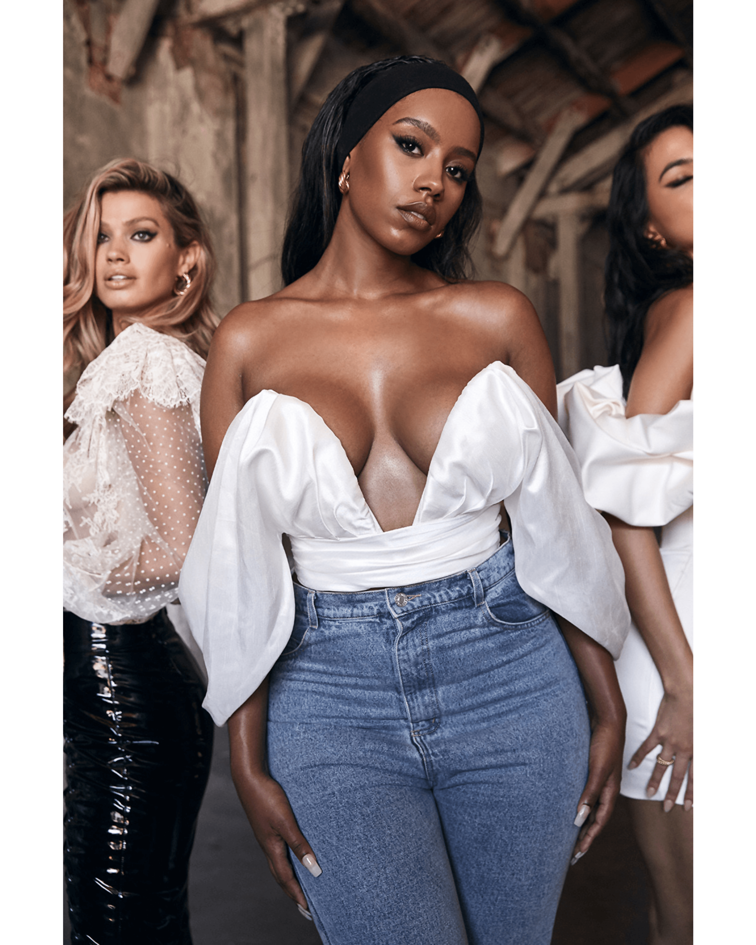 Elisetta Ivory Satin Plunge Off Shoulder Bustier - Endless - UAE Rental and Resale for Women's Fashion