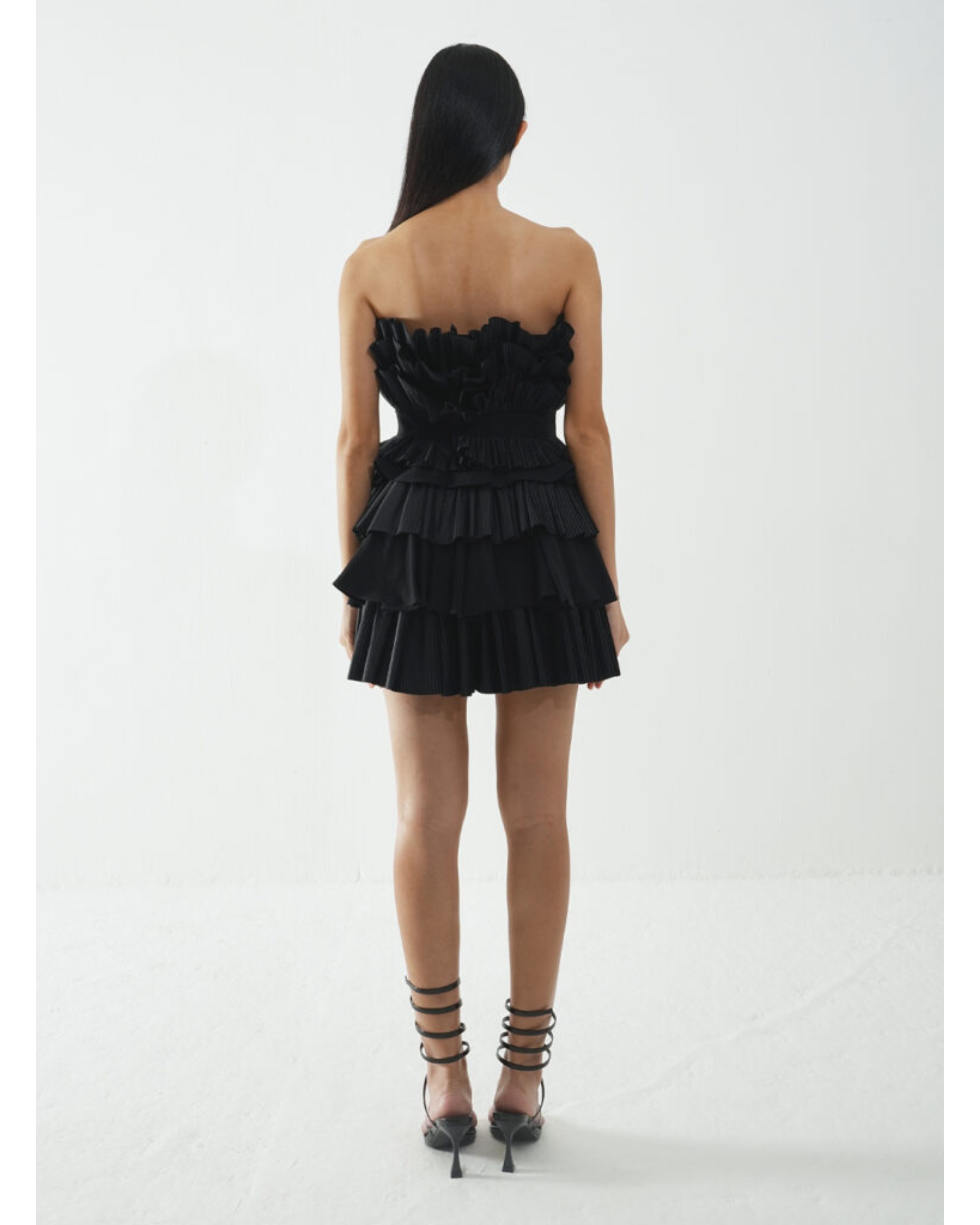 Elsher Mini Dress in Viscose Blend - Endless - UAE Rental and Resale for Women's Fashion