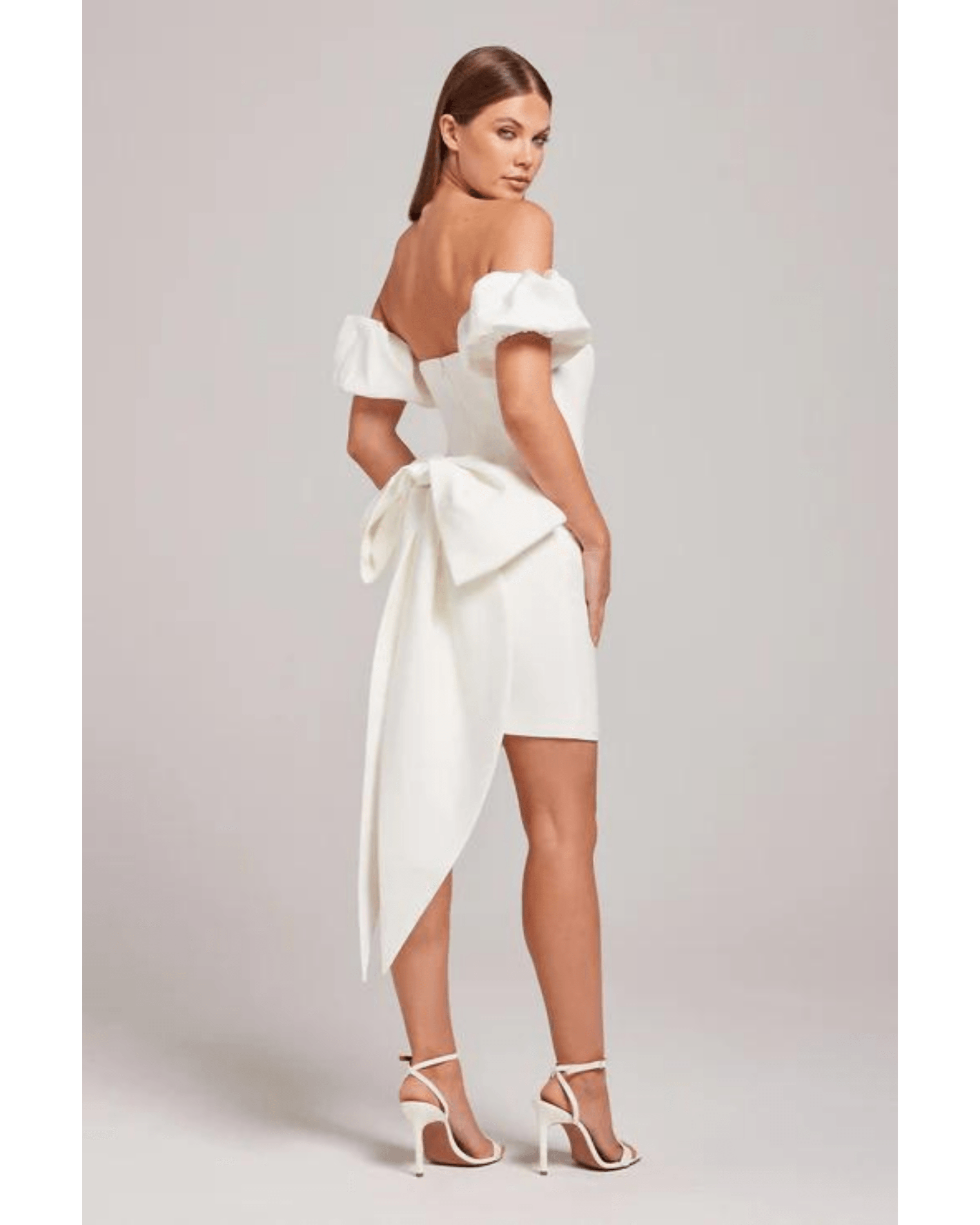 Emiliee White Dress - Endless - UAE Rental and Resale for Women's Fashion
