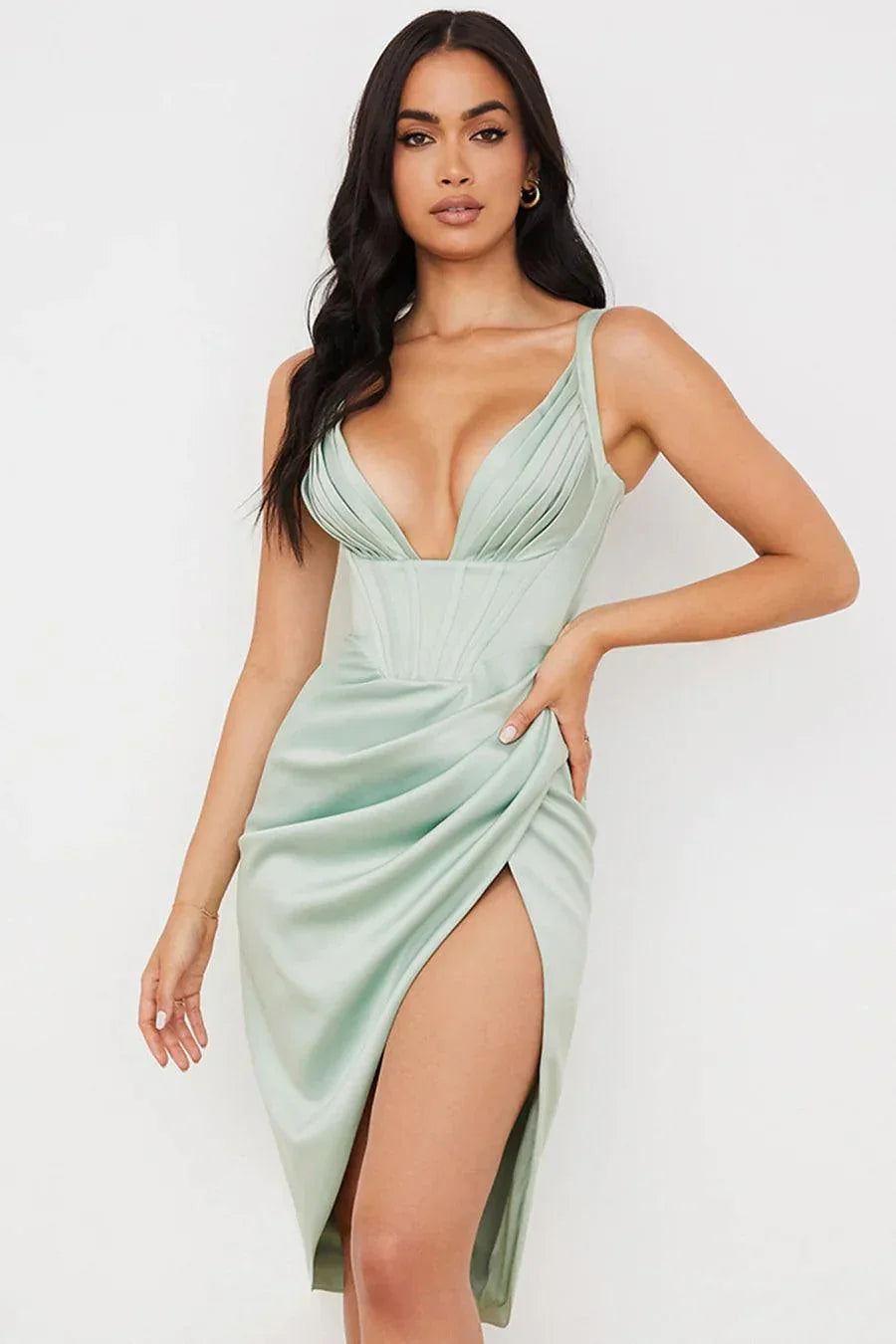 Faye Dress - Endless - UAE Rental and Resale for Women's Fashion