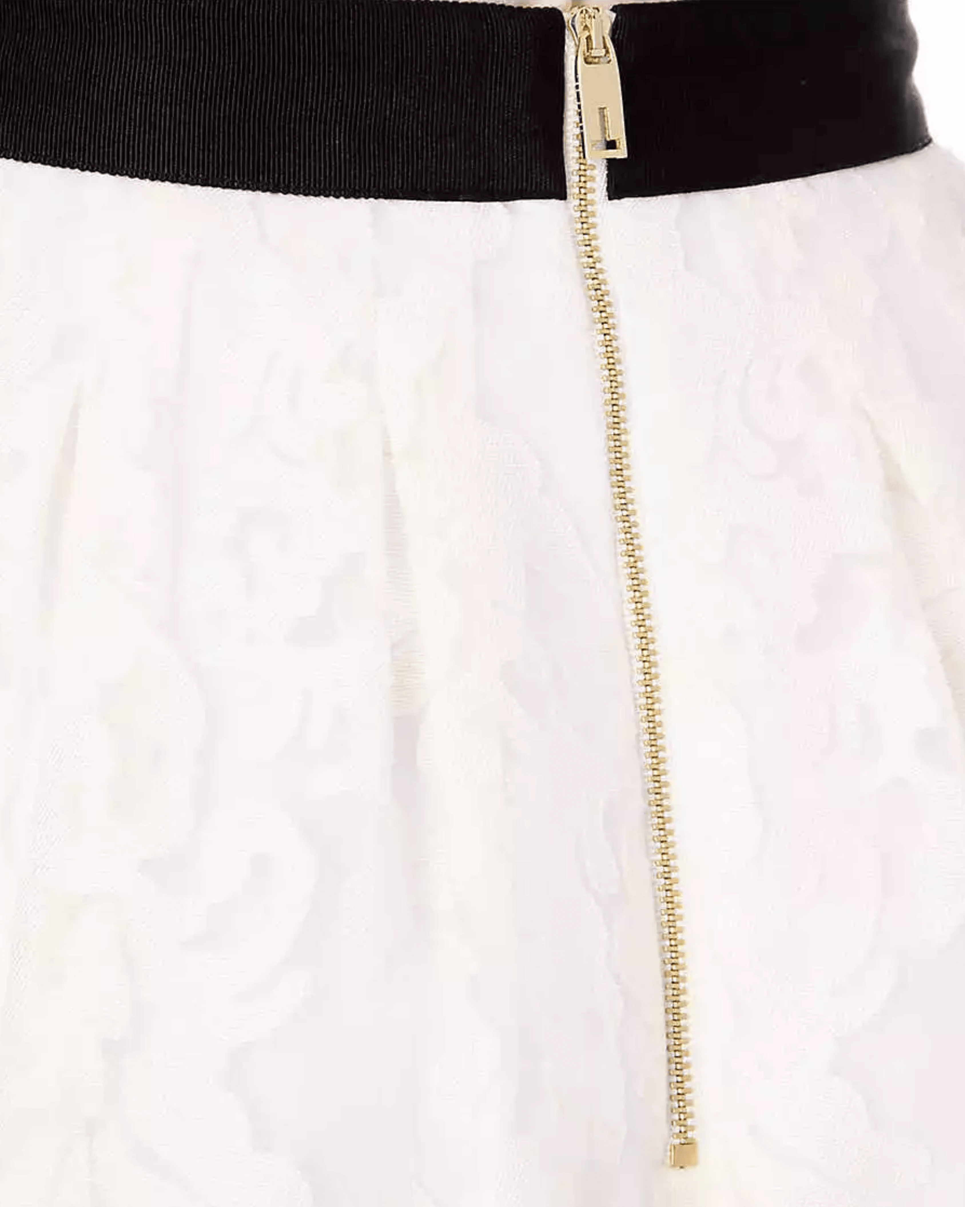 Floral Mini Skirt - Endless - UAE Rental and Resale for Women's Fashion