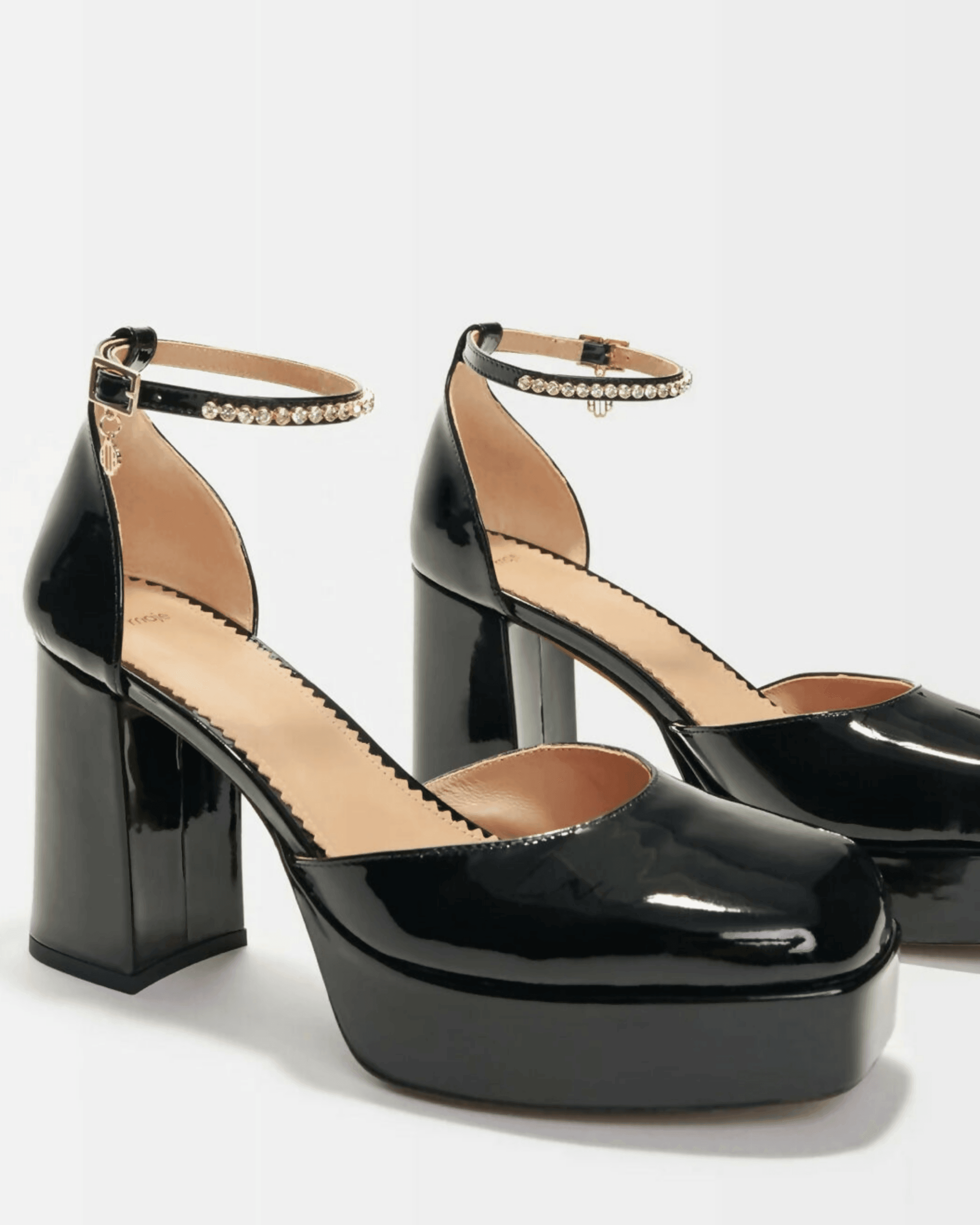 Franci Platform Pumps in Patemt Leather - Endless - UAE Rental and Resale for Women's Fashion