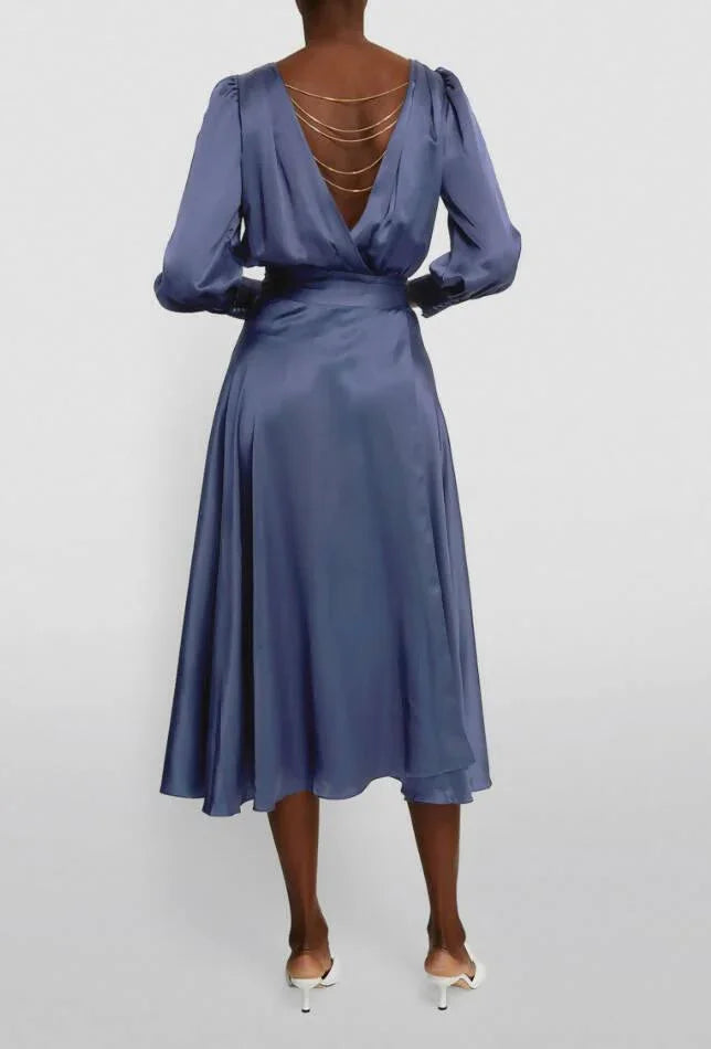 Gilly A-Line Silk Midi Dress - Endless - UAE Rental and Resale for Women's Fashion