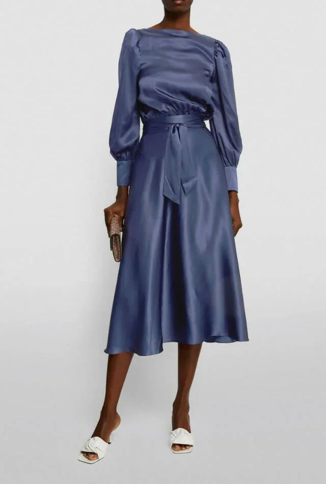 Gilly A-Line Silk Midi Dress - Endless - UAE Rental and Resale for Women's Fashion