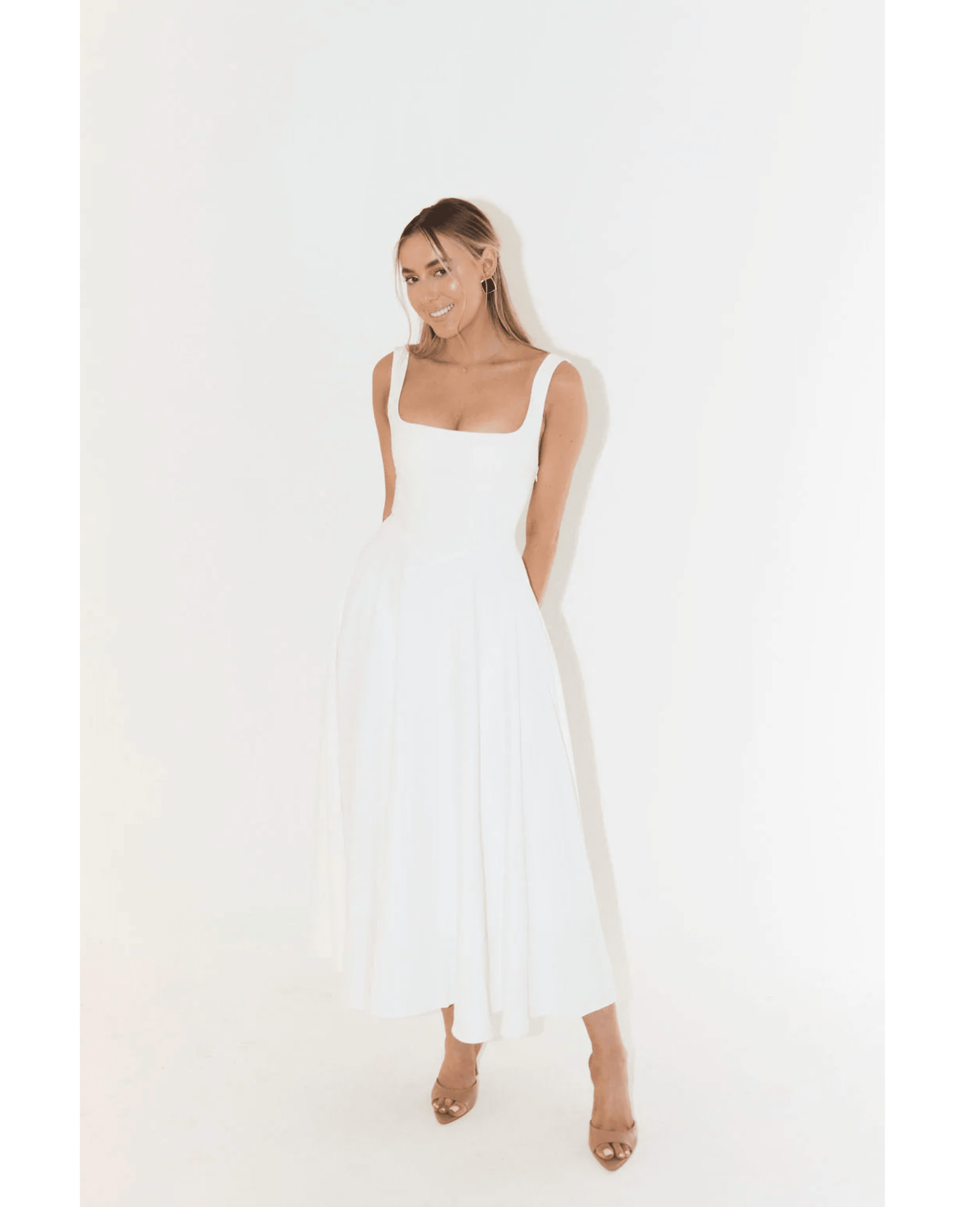 High Waist Square Neck Midi Dress - Endless - UAE Rental and Resale for Women's Fashion