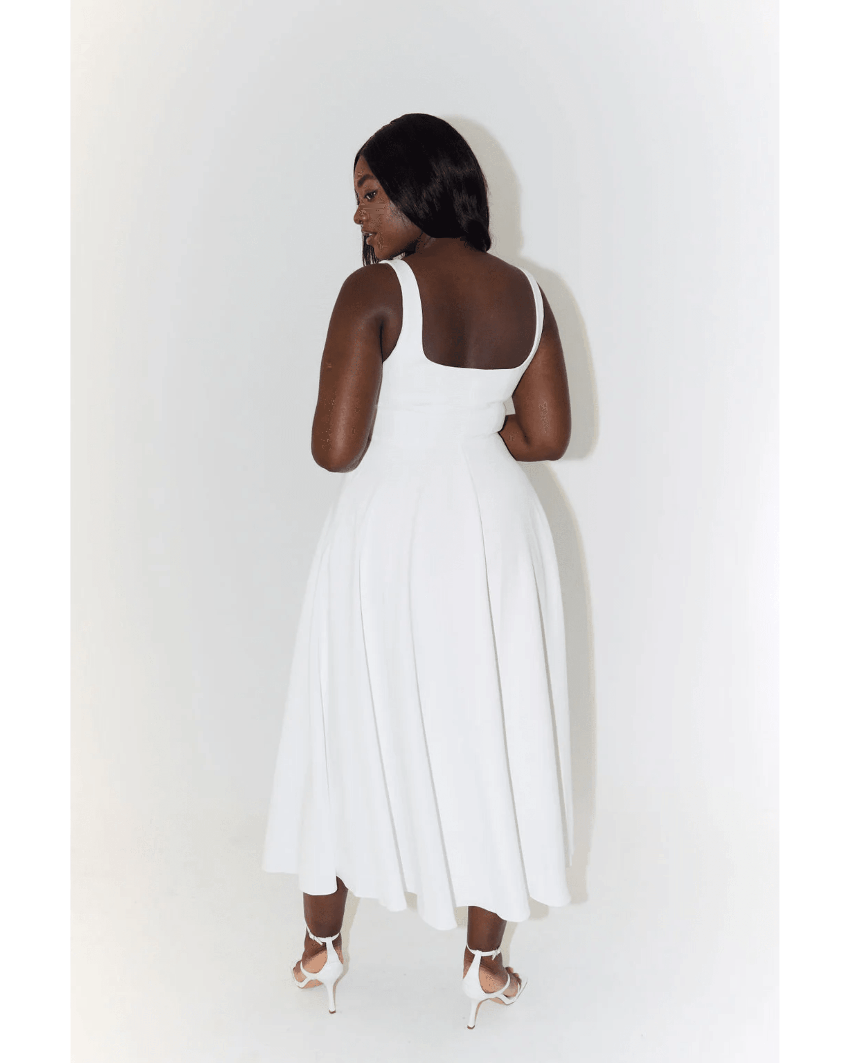 High Waist Square Neck Midi Dress - Endless - UAE Rental and Resale for Women's Fashion