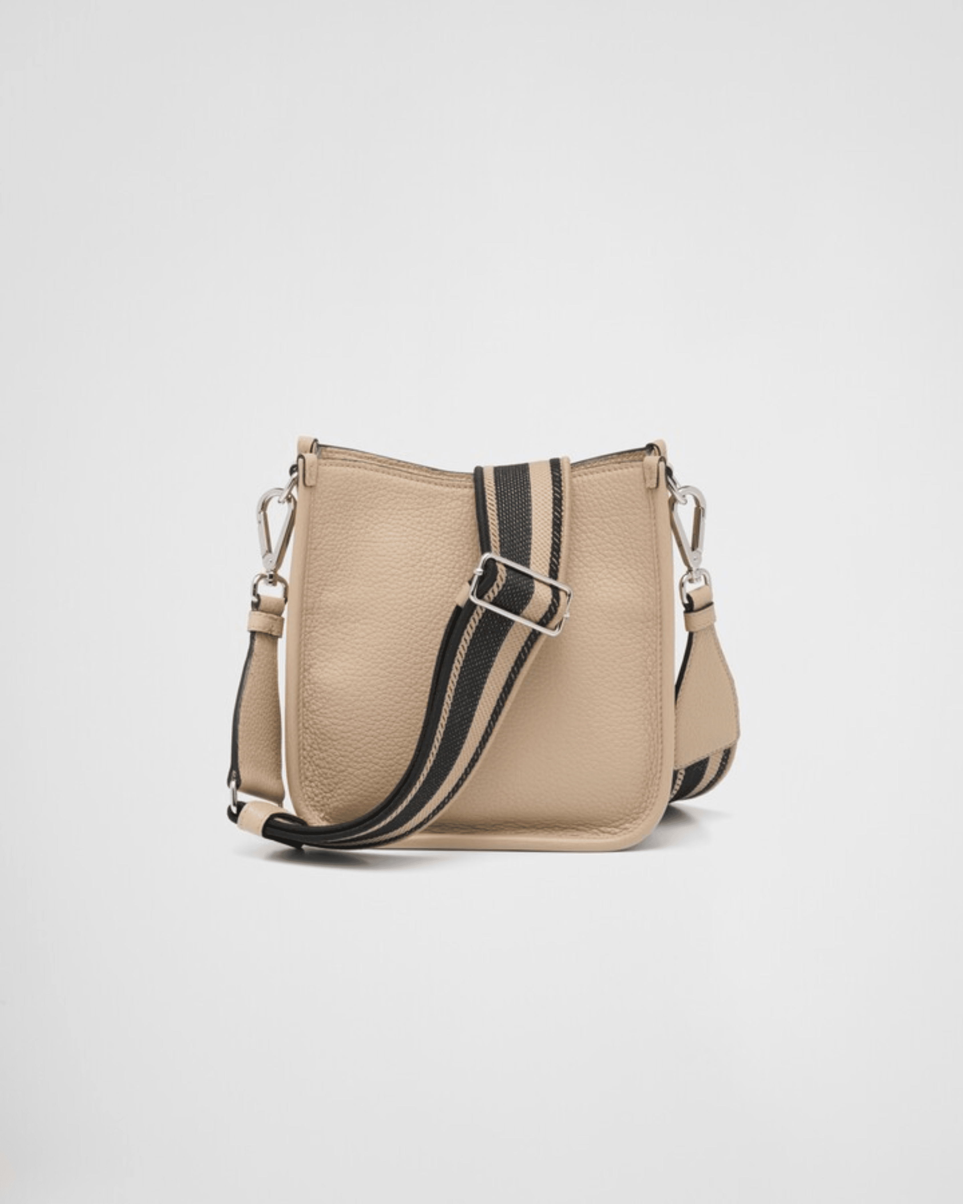 Hobo Shoulder Bag - Endless - UAE Rental and Resale for Women's Fashion
