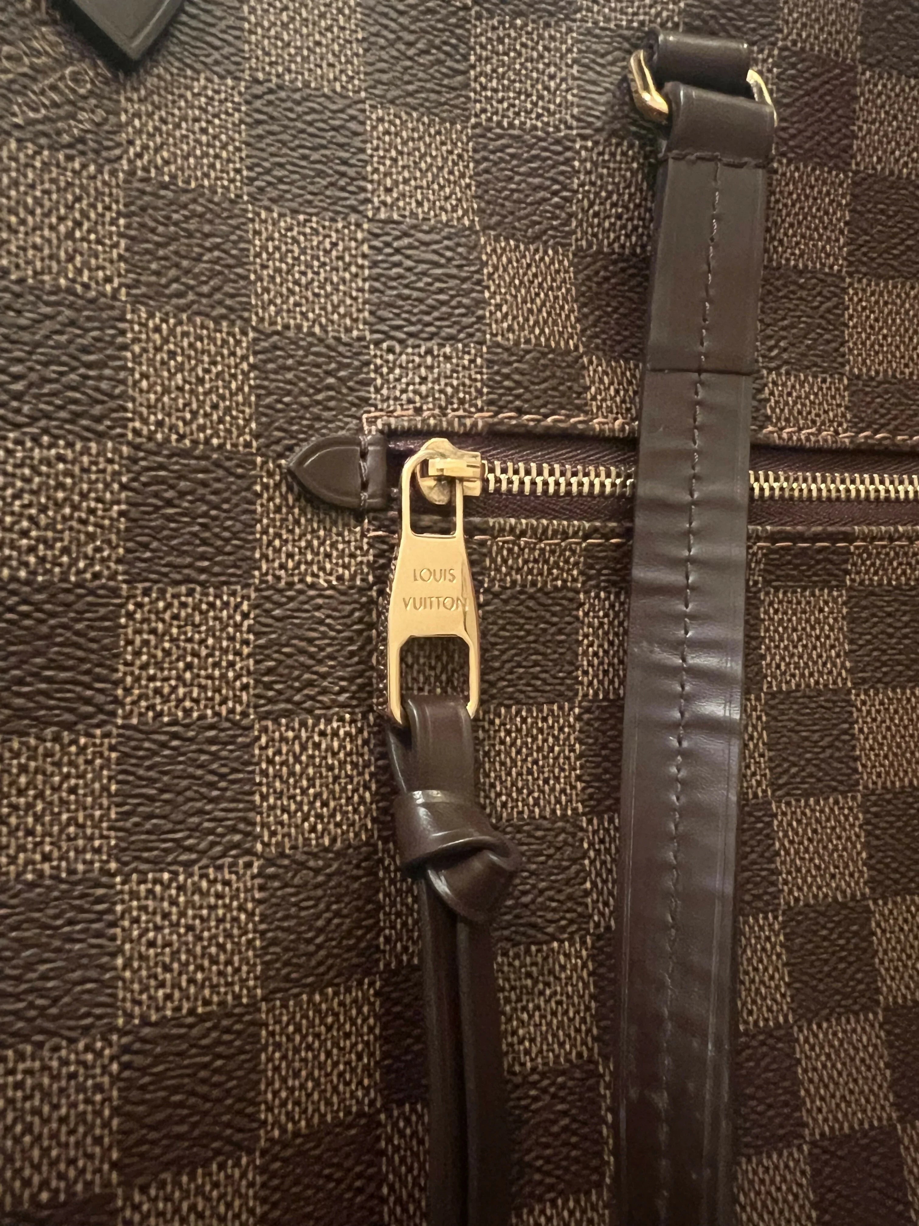 Iena MM Damier Ebene - Endless - UAE Rental and Resale for Women's Fashion
