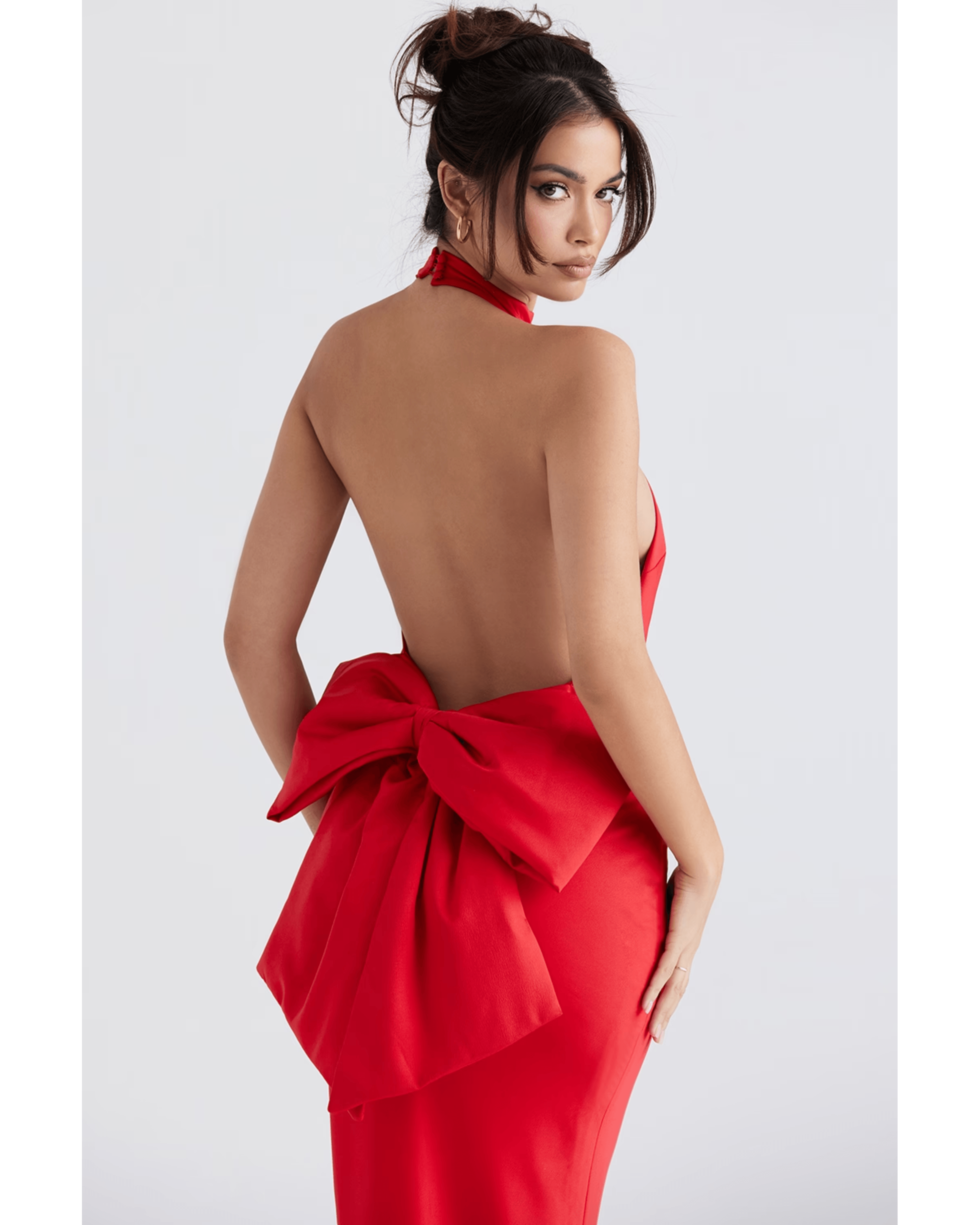 Ilaria Red Bow Halter Dress - Endless - UAE Rental and Resale for Women's Fashion