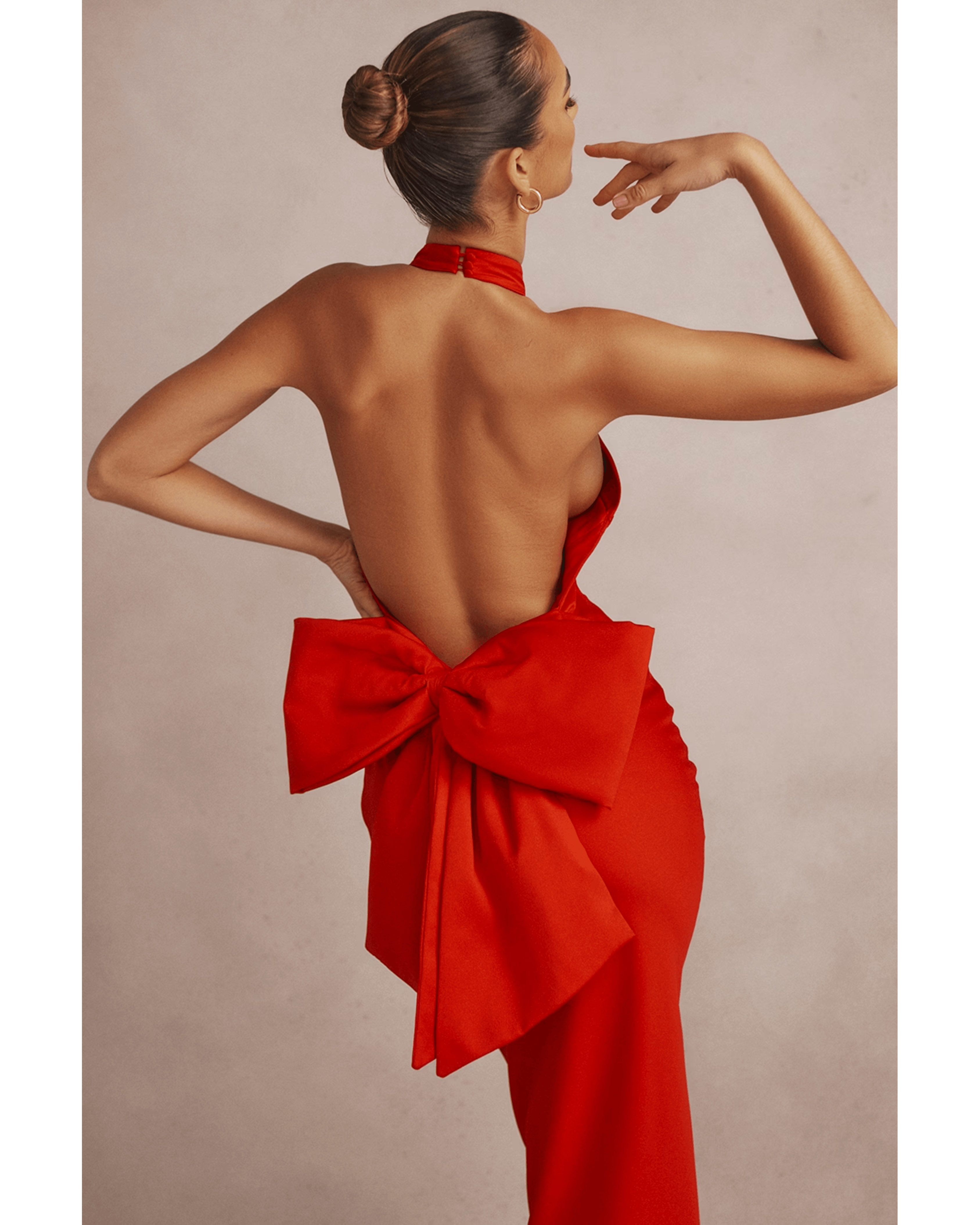 Ilaria Red Bow Halter Dress - Endless - UAE Rental and Resale for Women's Fashion