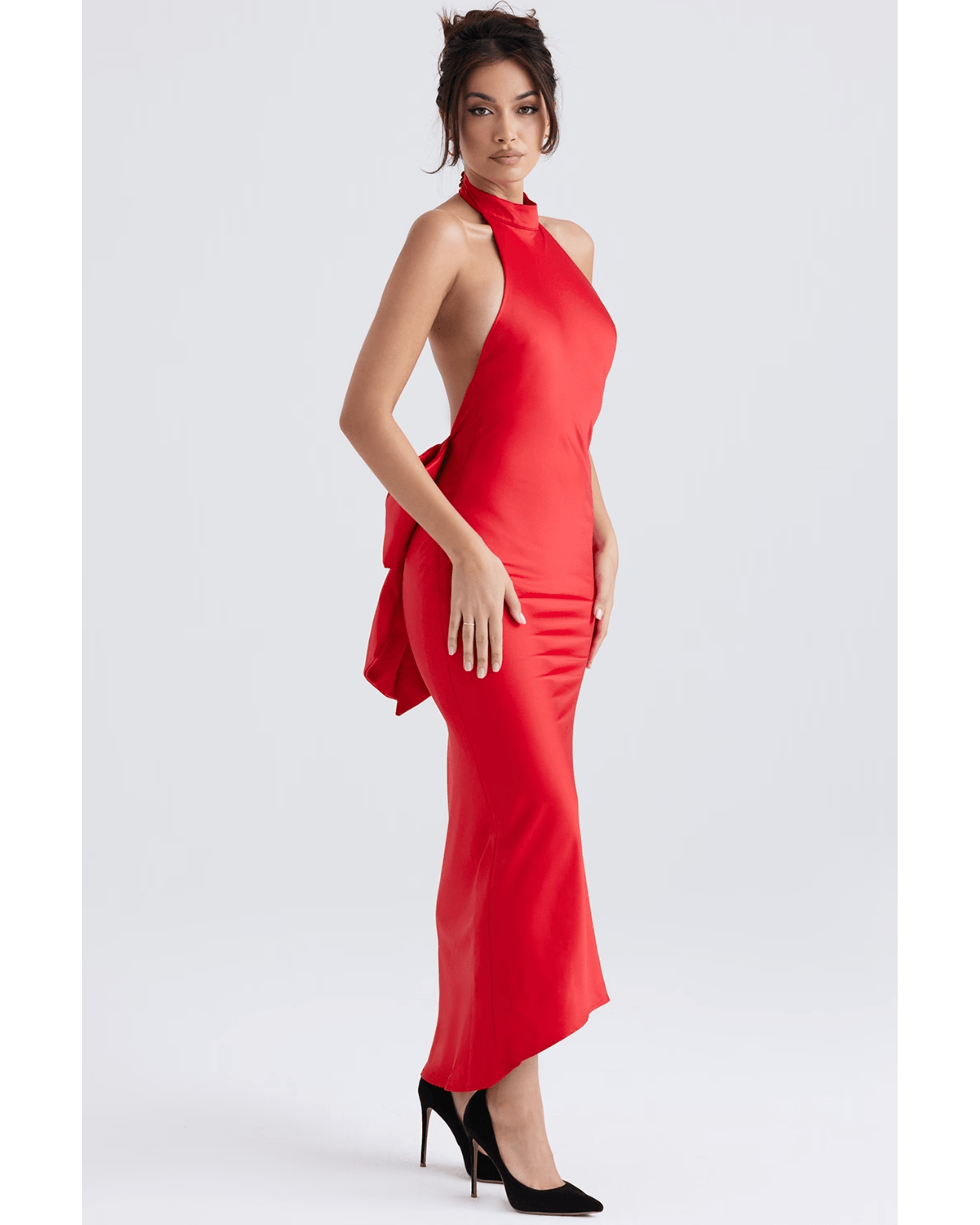 Ilaria Red Bow Halter Dress - Endless - UAE Rental and Resale for Women's Fashion